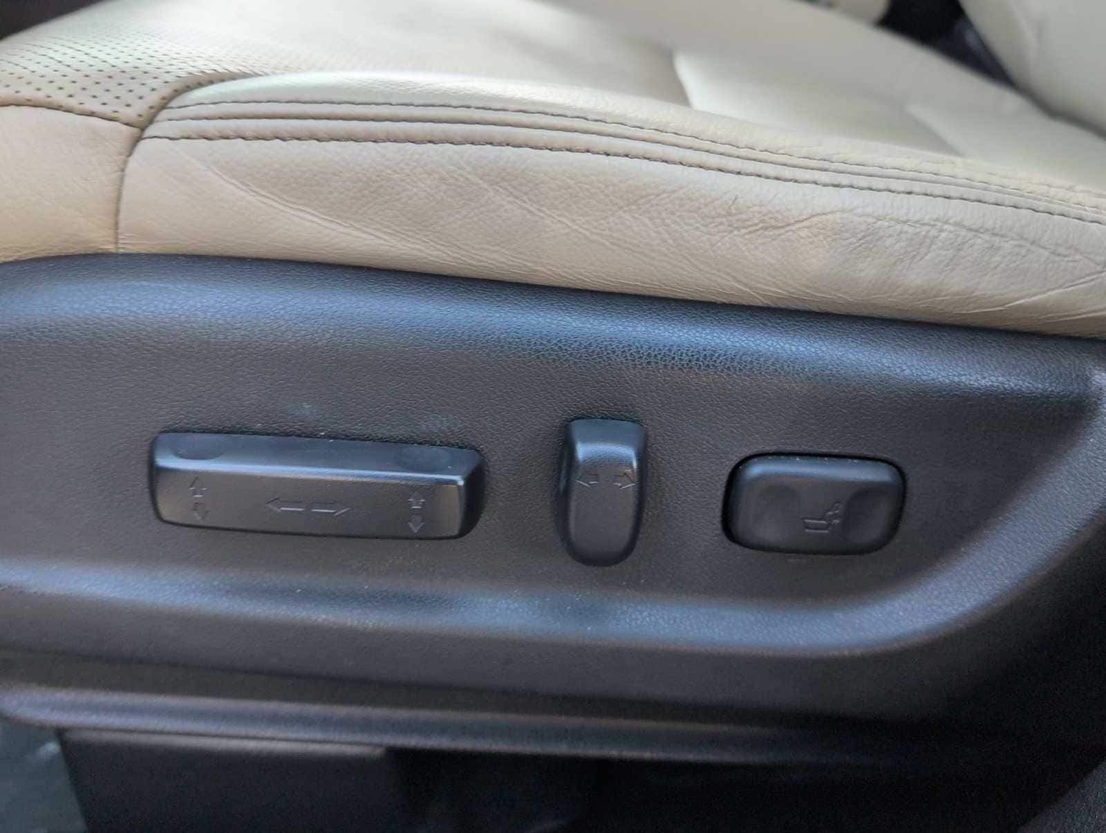 Thumbnail: 2016 Honda CR-V - 18