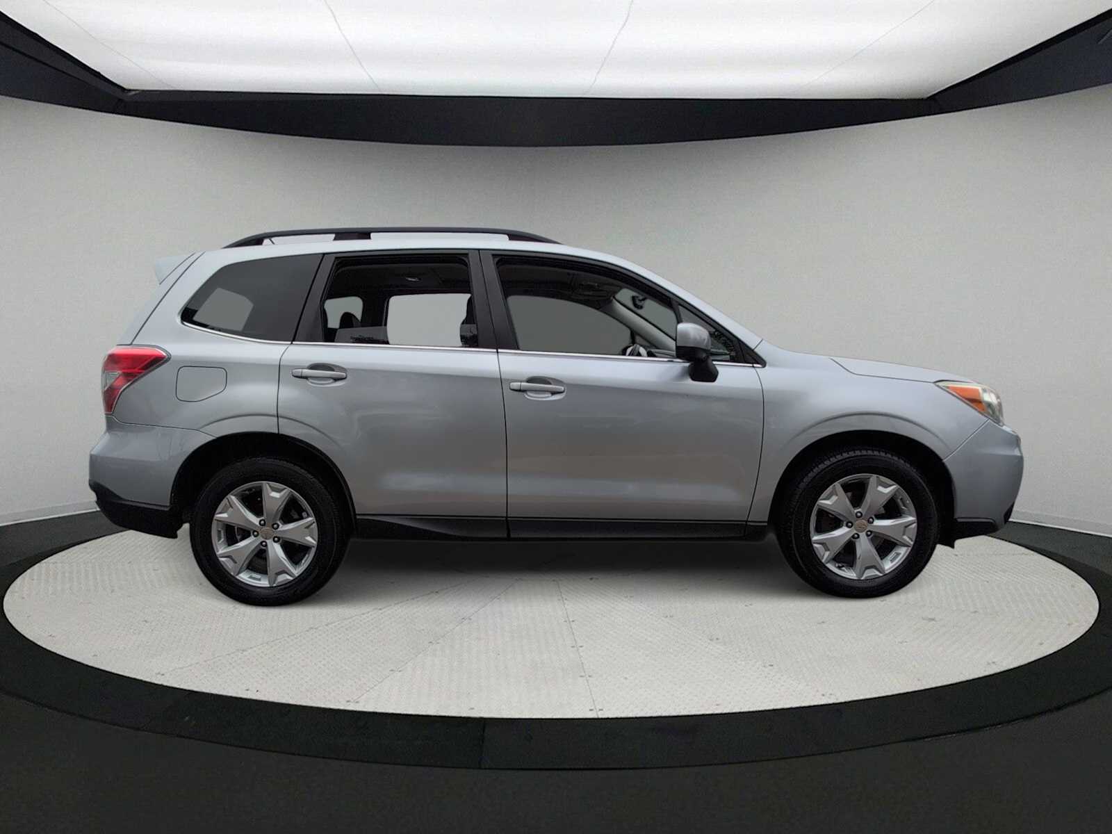 Thumbnail: 2014 Subaru Forester - 9