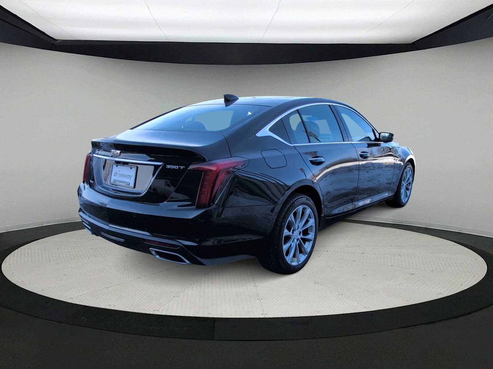 Thumbnail: 2022 Cadillac CT5 - 8
