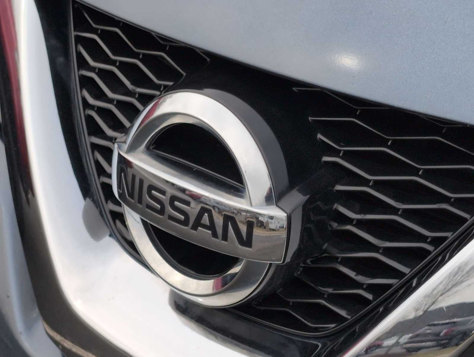 Thumbnail: 2014 Nissan Rogue - 12