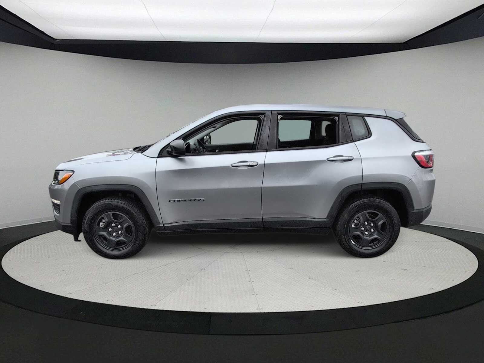Thumbnail: 2019 Jeep Compass - 5
