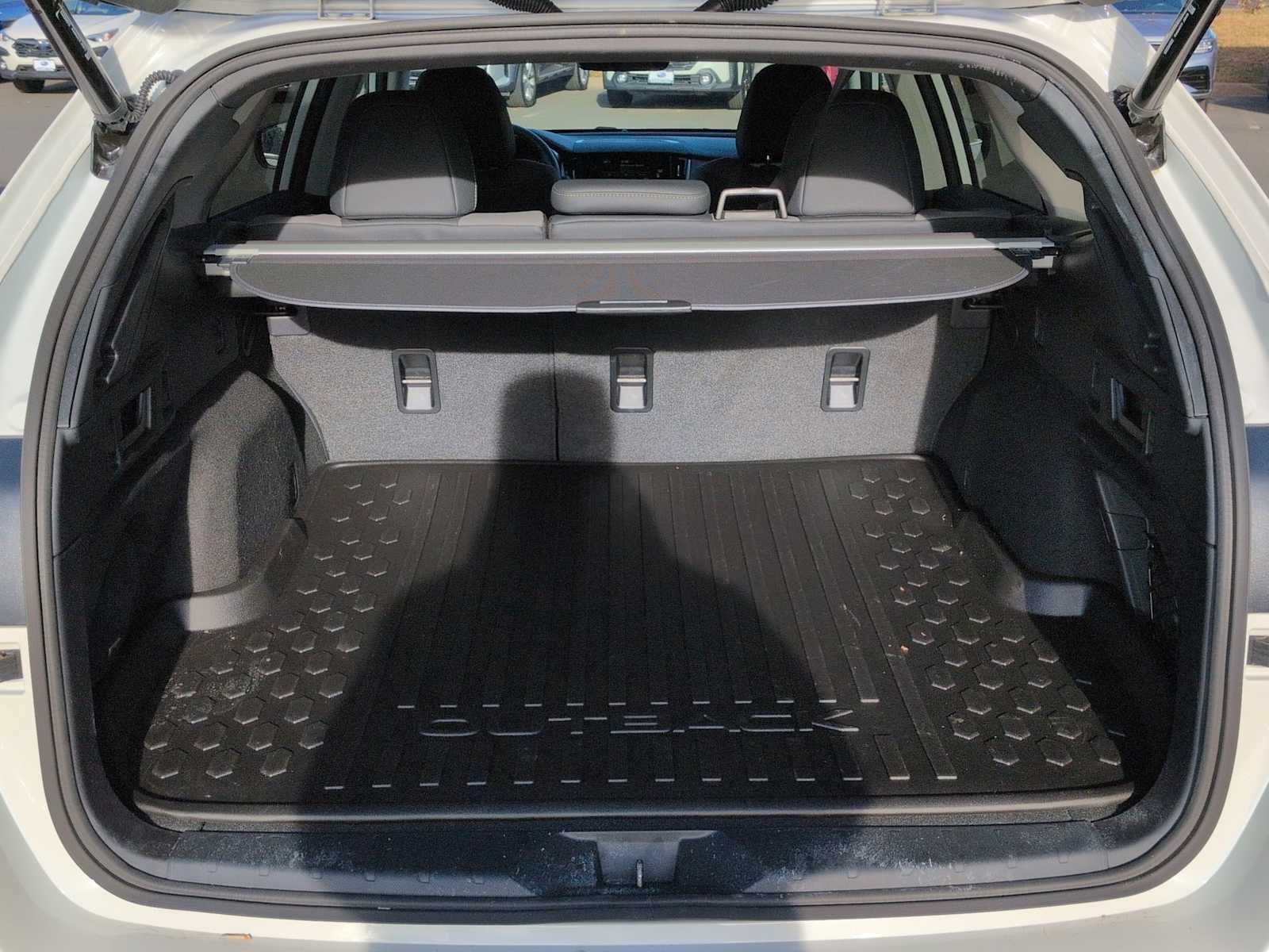 Thumbnail: 2025 Subaru Outback - 35