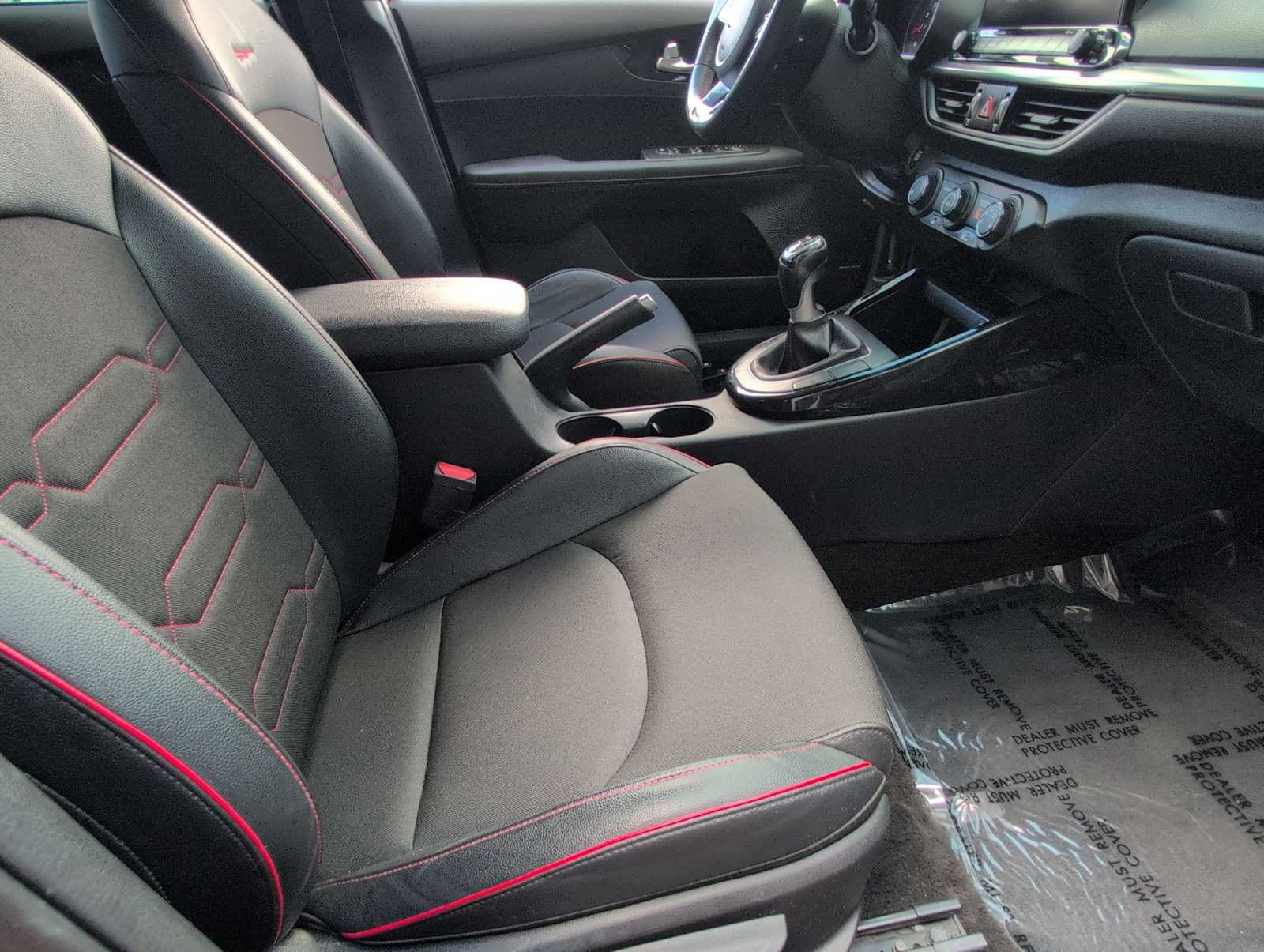 Thumbnail: 2020 Kia Forte - 21