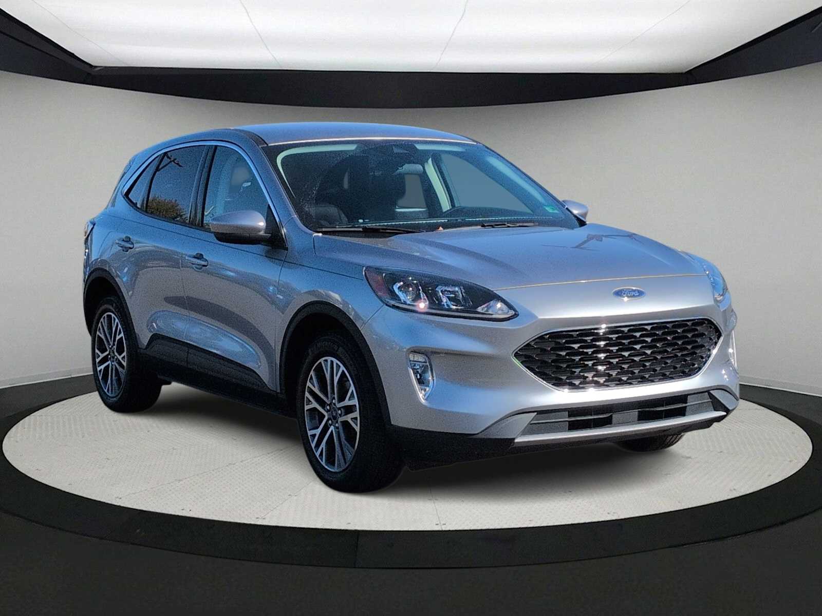 Thumbnail: 2022 Ford Escape - 2