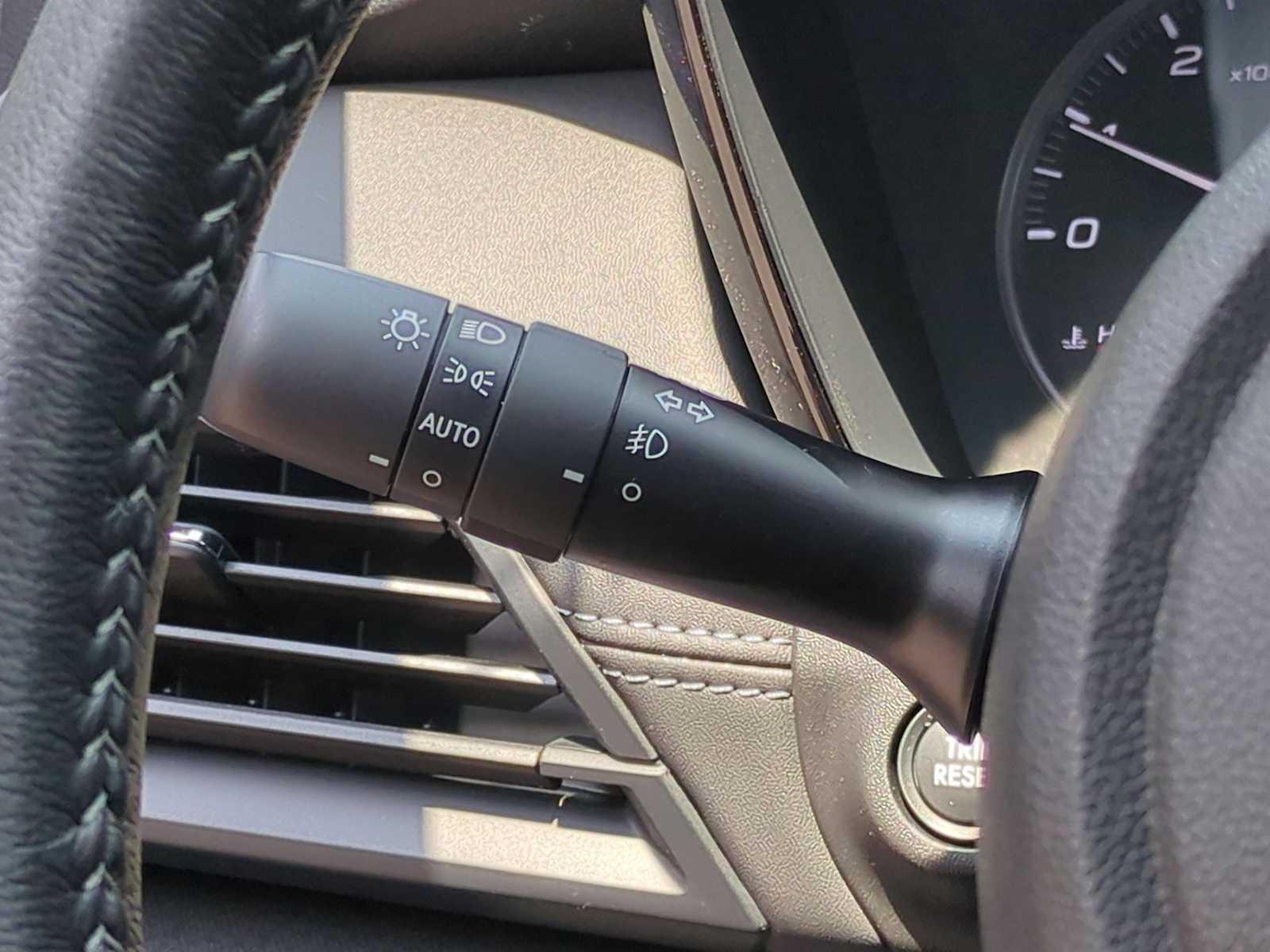 2025 Subaru Outback Premium 19
