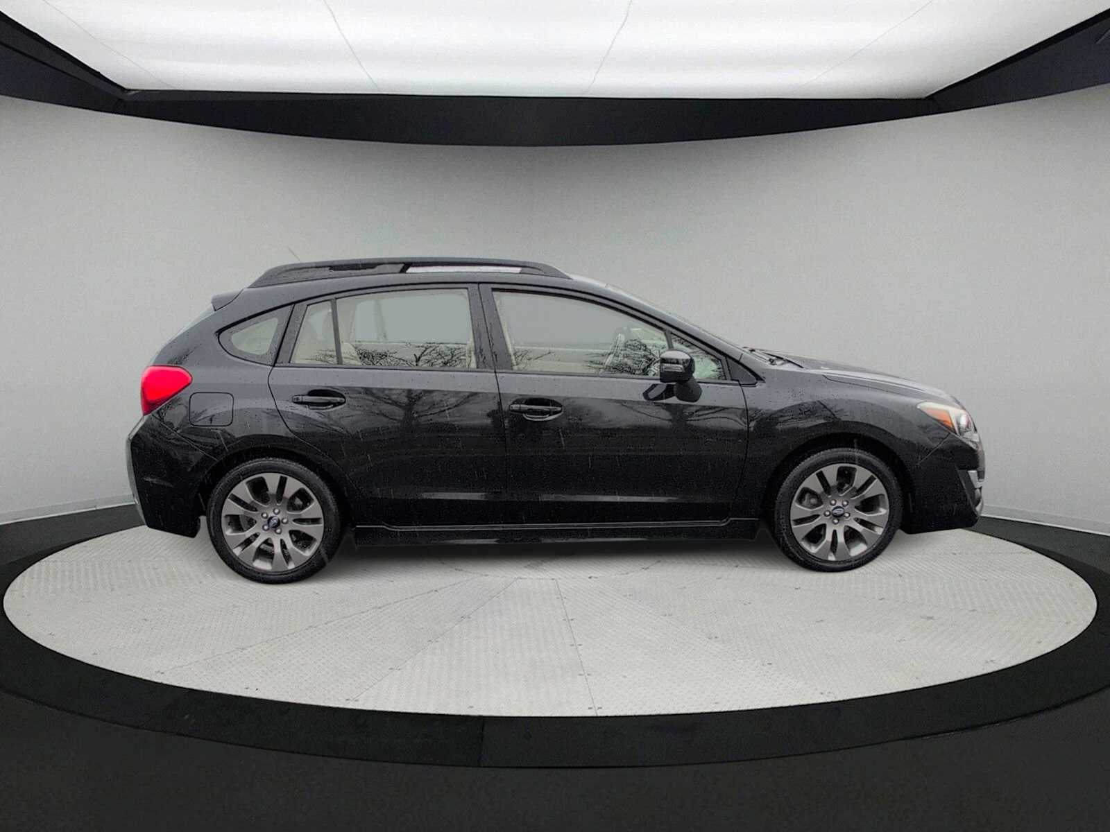 Thumbnail: 2016 Subaru Impreza - 9