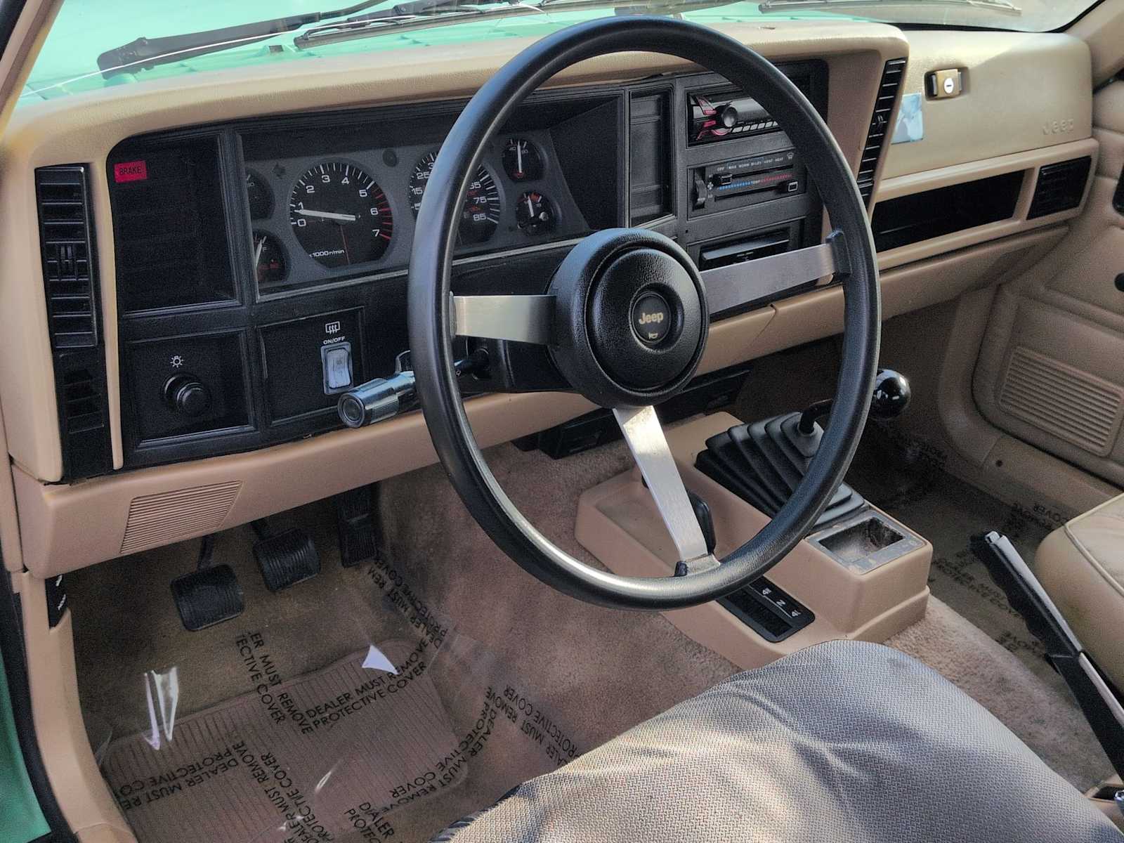 Thumbnail: 1994 Jeep Cherokee - 16