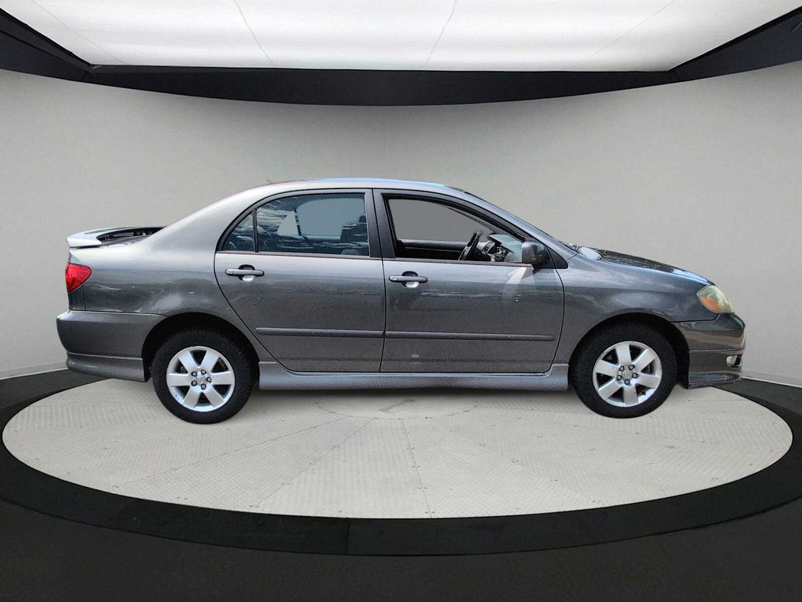 Thumbnail: 2005 Toyota Corolla - 8