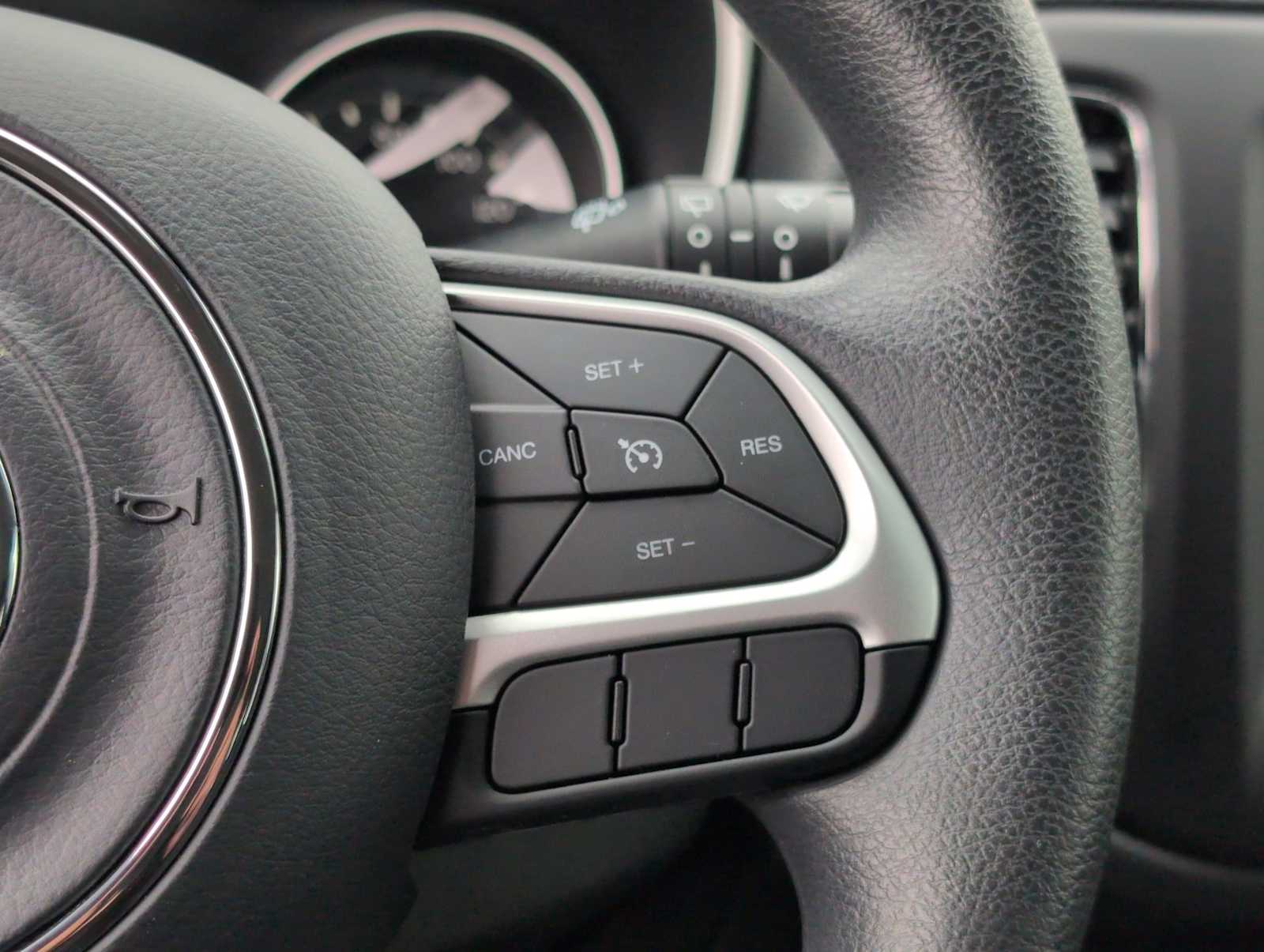 Thumbnail: 2019 Jeep Compass - 24