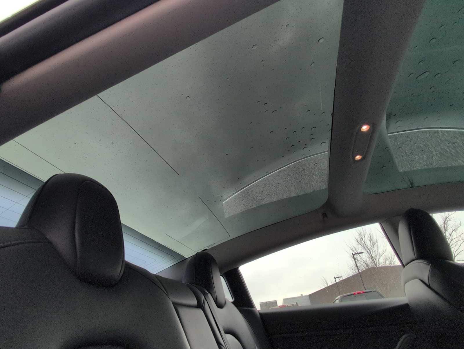 Thumbnail: 2019 Tesla Model 3 - 21