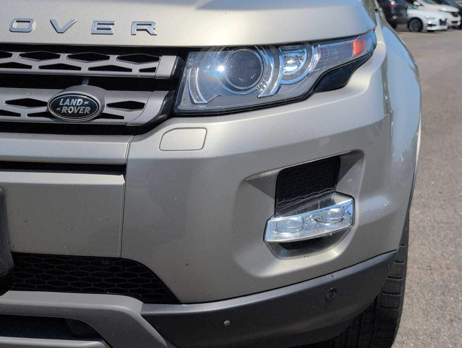 Thumbnail: 2013 Land Rover Range Rover Evoque - 11