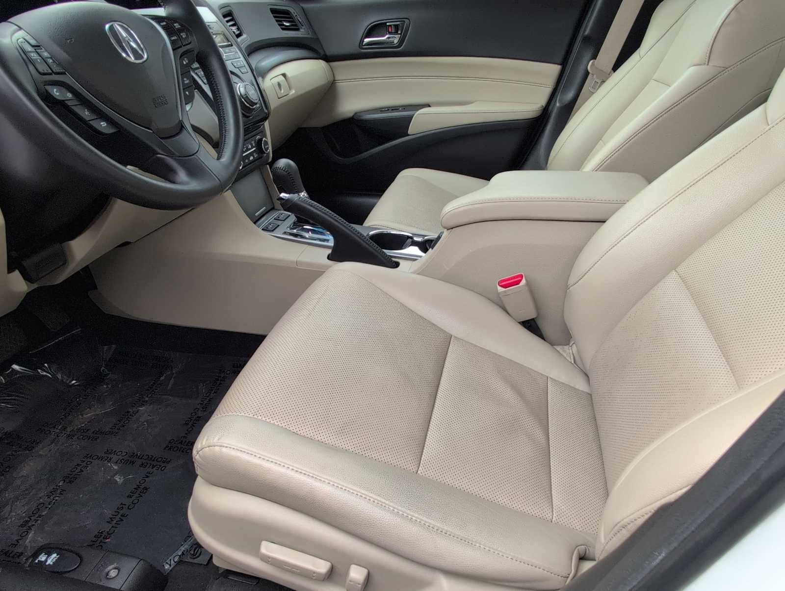 Thumbnail: 2013 Acura ILX - 17