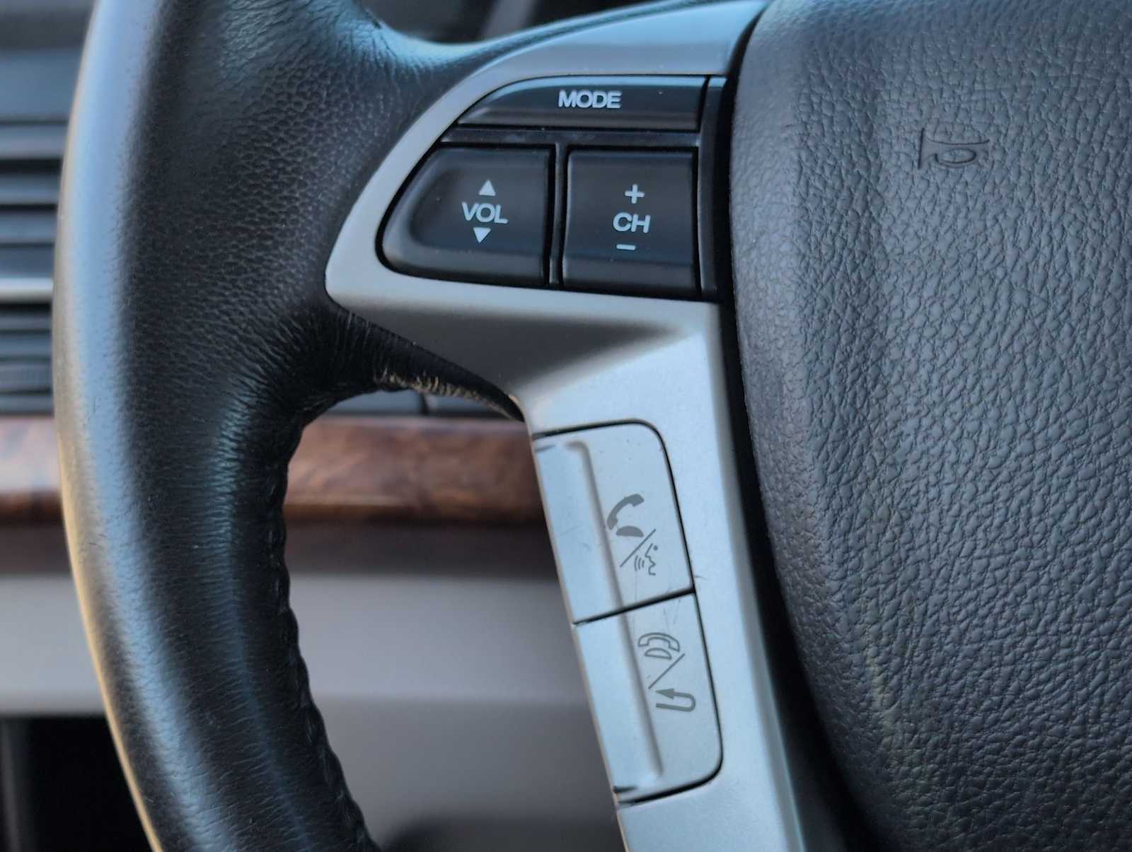 Thumbnail: 2011 Honda Accord - 23