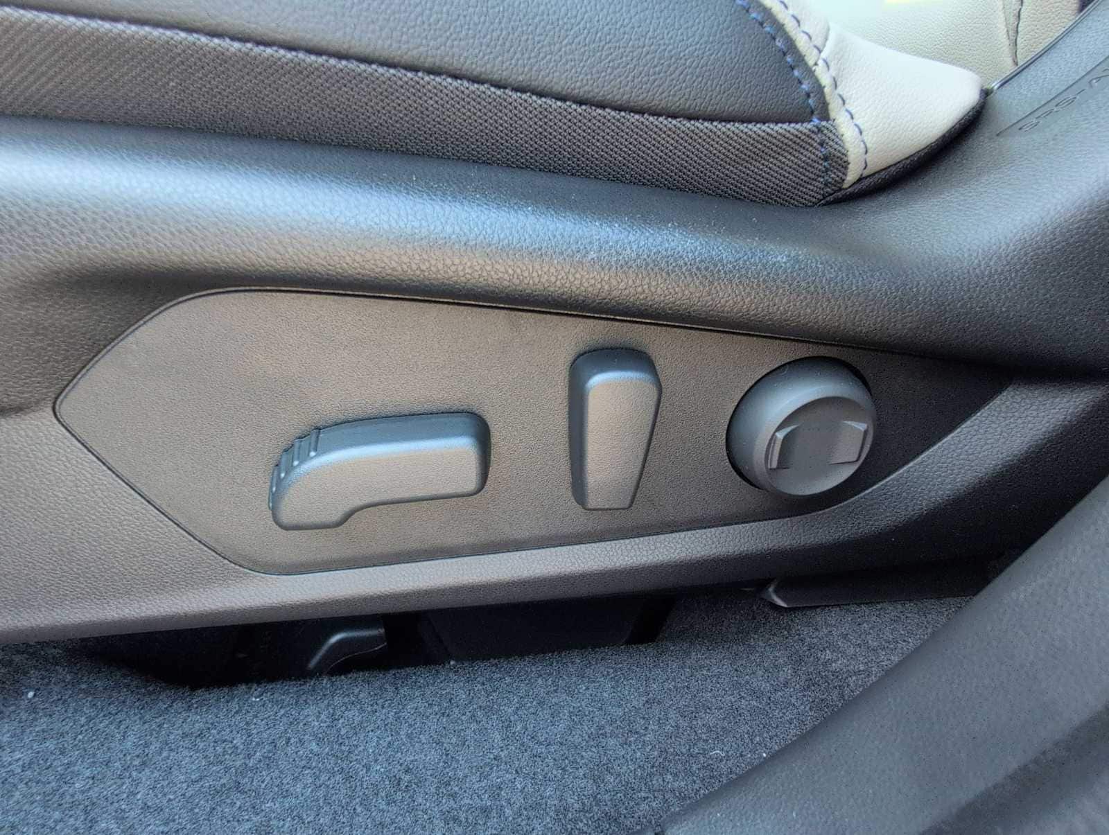 Thumbnail: 2025 Subaru Forester - 18