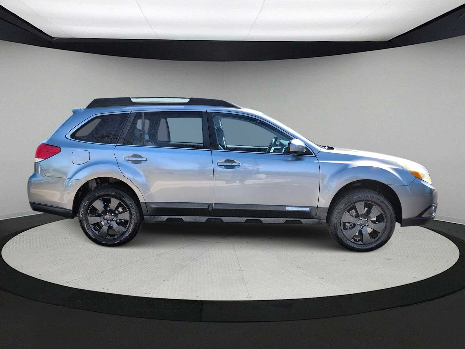 Thumbnail: 2011 Subaru Outback - 9