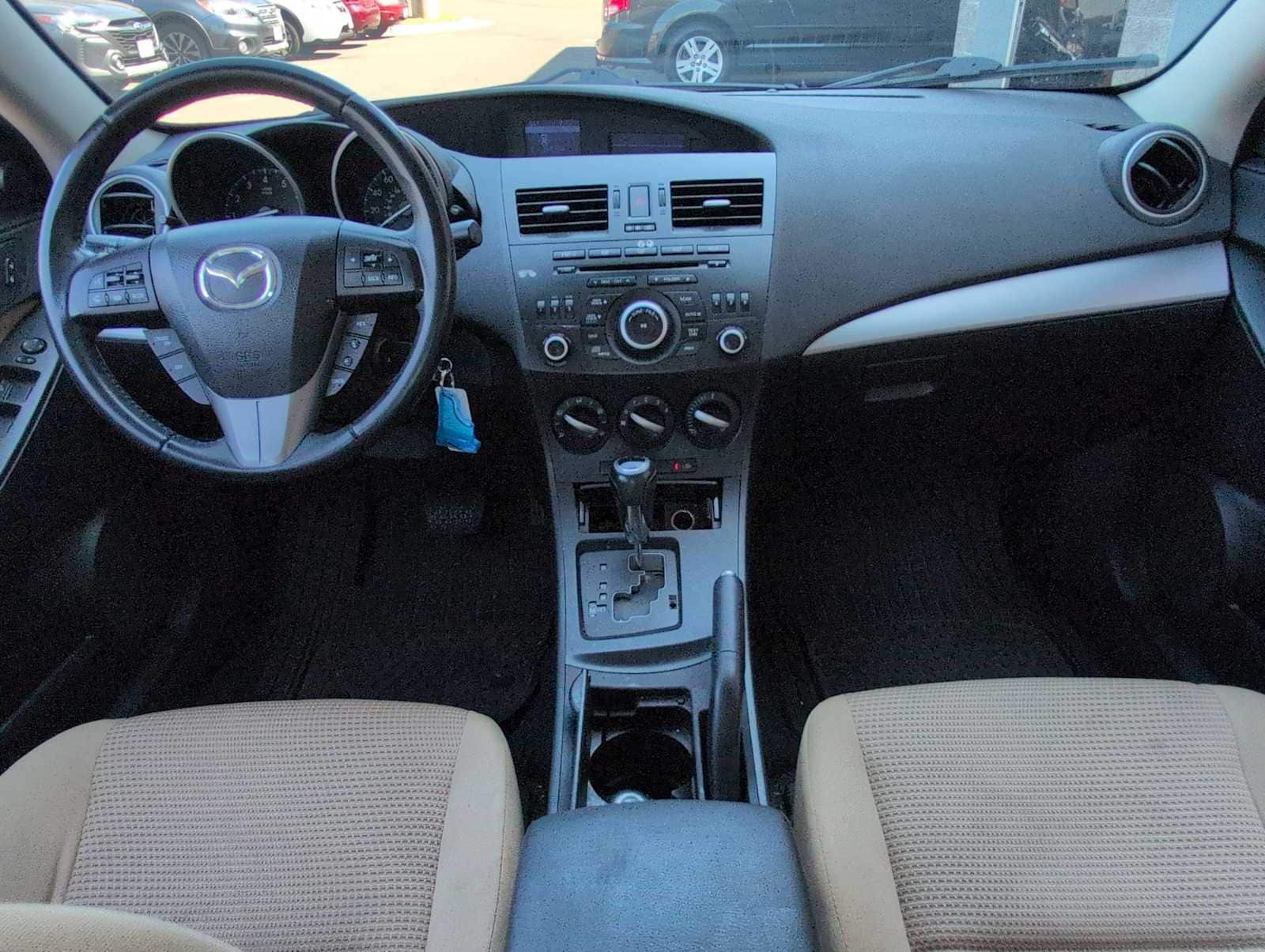 Thumbnail: 2012 Mazda Mazda3 - 15
