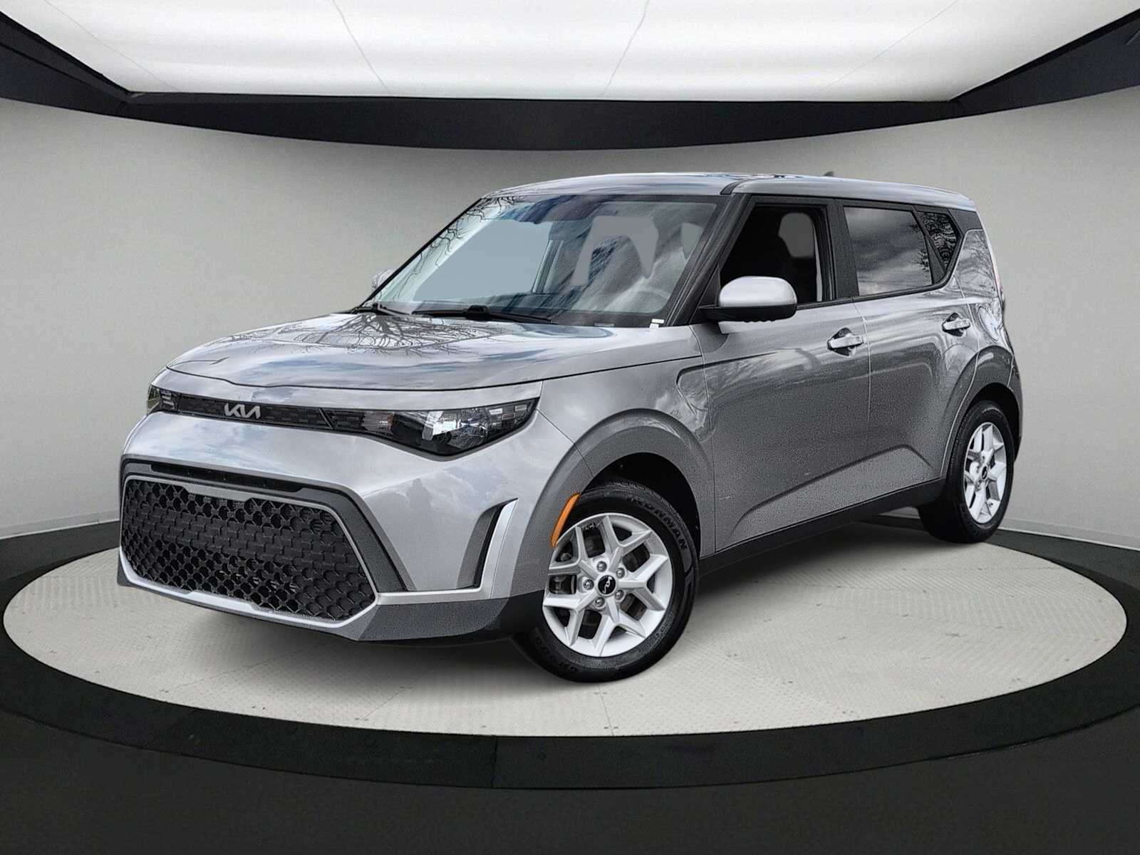 Thumbnail: 2023 Kia Soul - 1