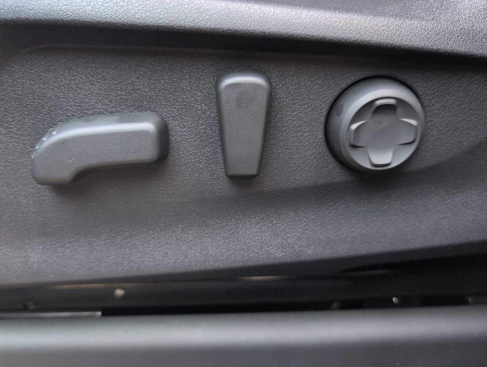 Thumbnail: 2026 Subaru Ascent - 17