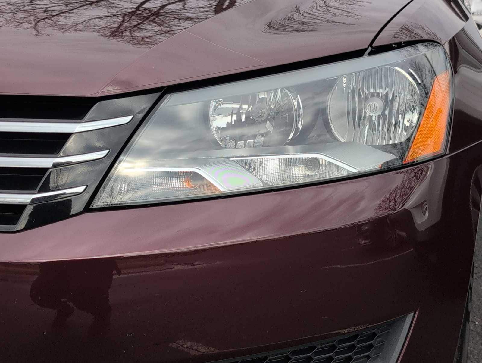 Thumbnail: 2013 Volkswagen Passat - 11