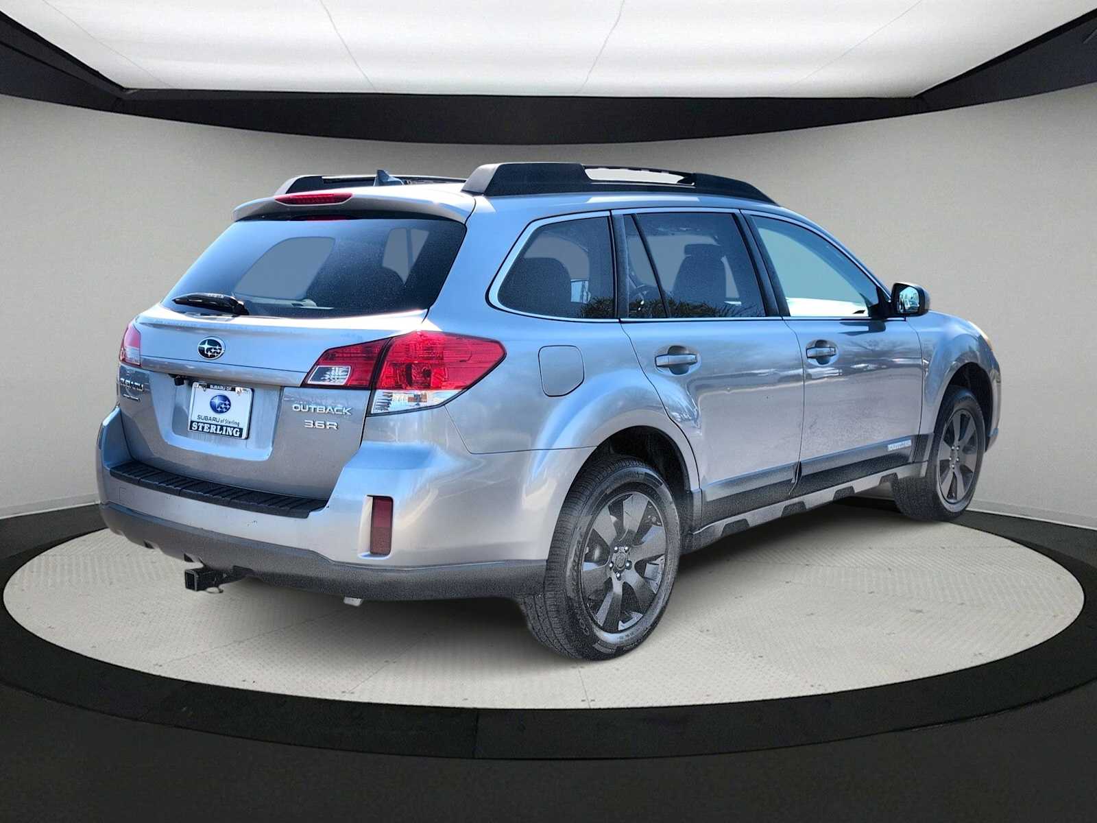 Thumbnail: 2011 Subaru Outback - 8