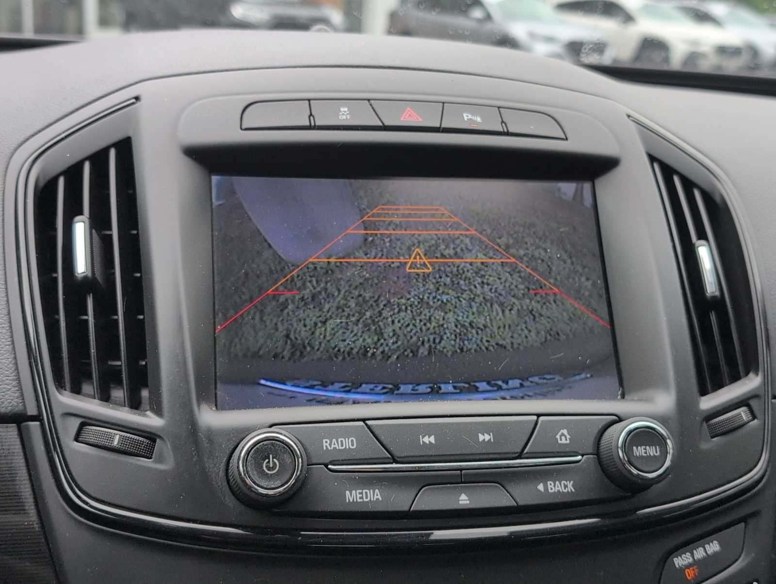 Thumbnail: 2014 Buick Regal - 26