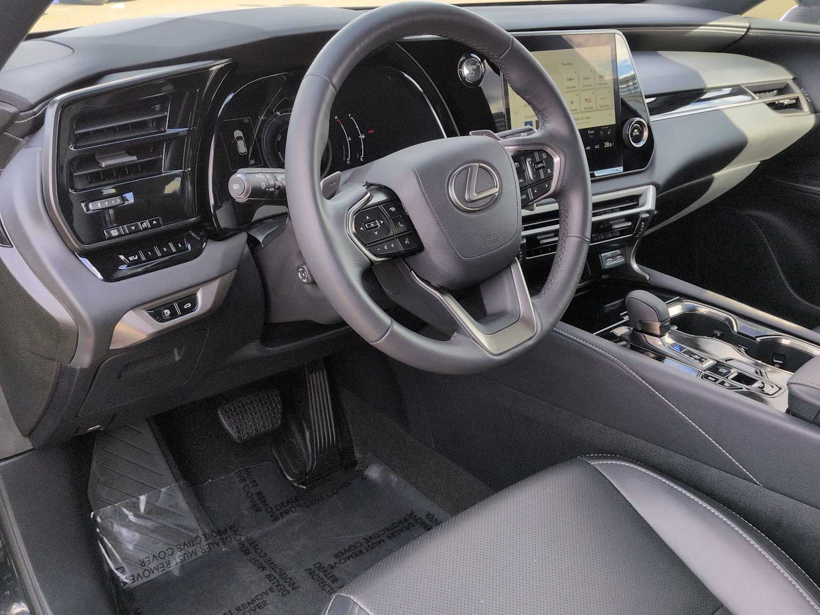 Thumbnail: 2024 Lexus RX - 15