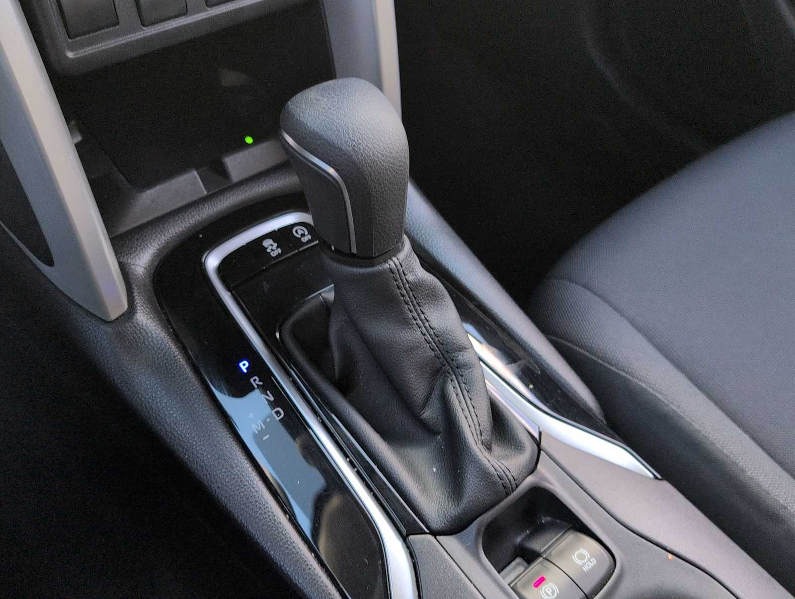 Thumbnail: 2024 Toyota Corolla Cross - 31