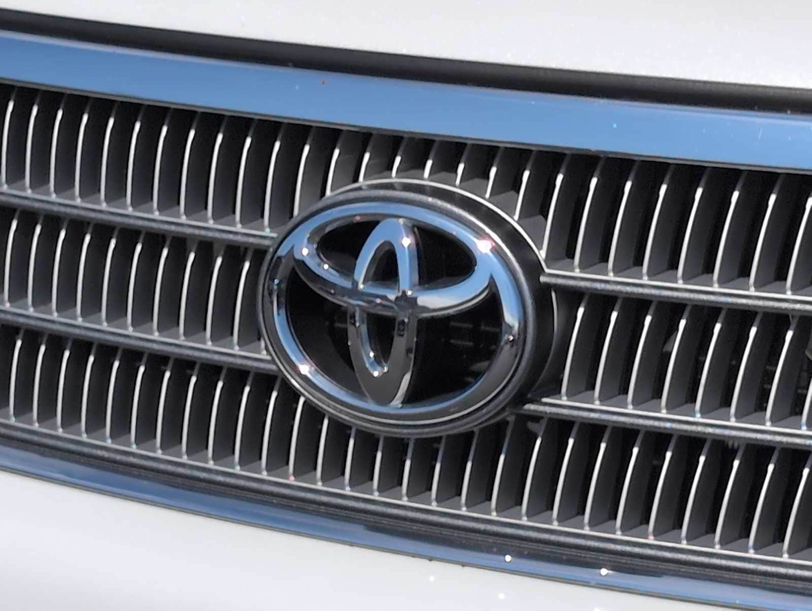 Thumbnail: 2008 Toyota Highlander - 12