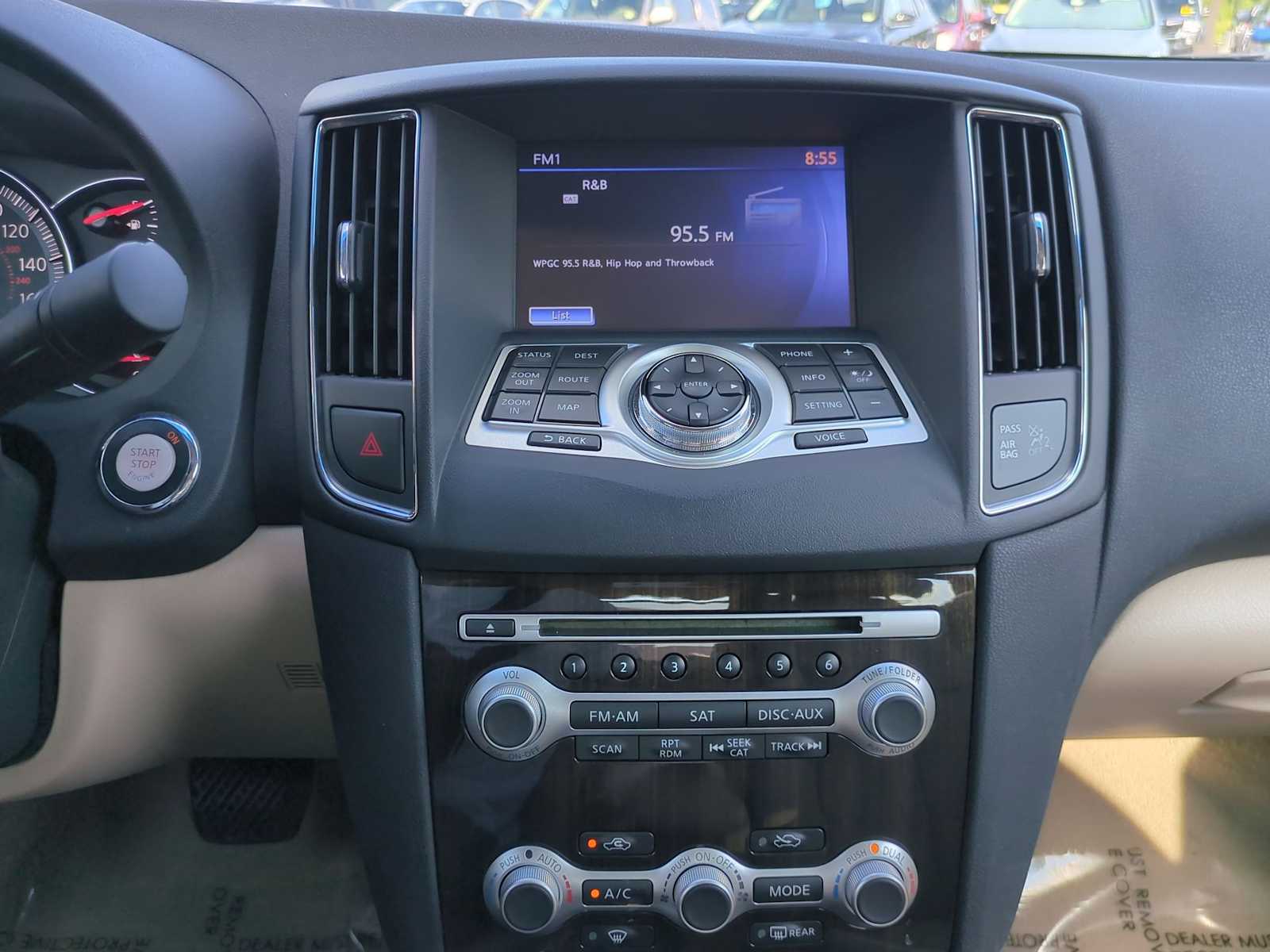 Thumbnail: 2014 Nissan Maxima - 29