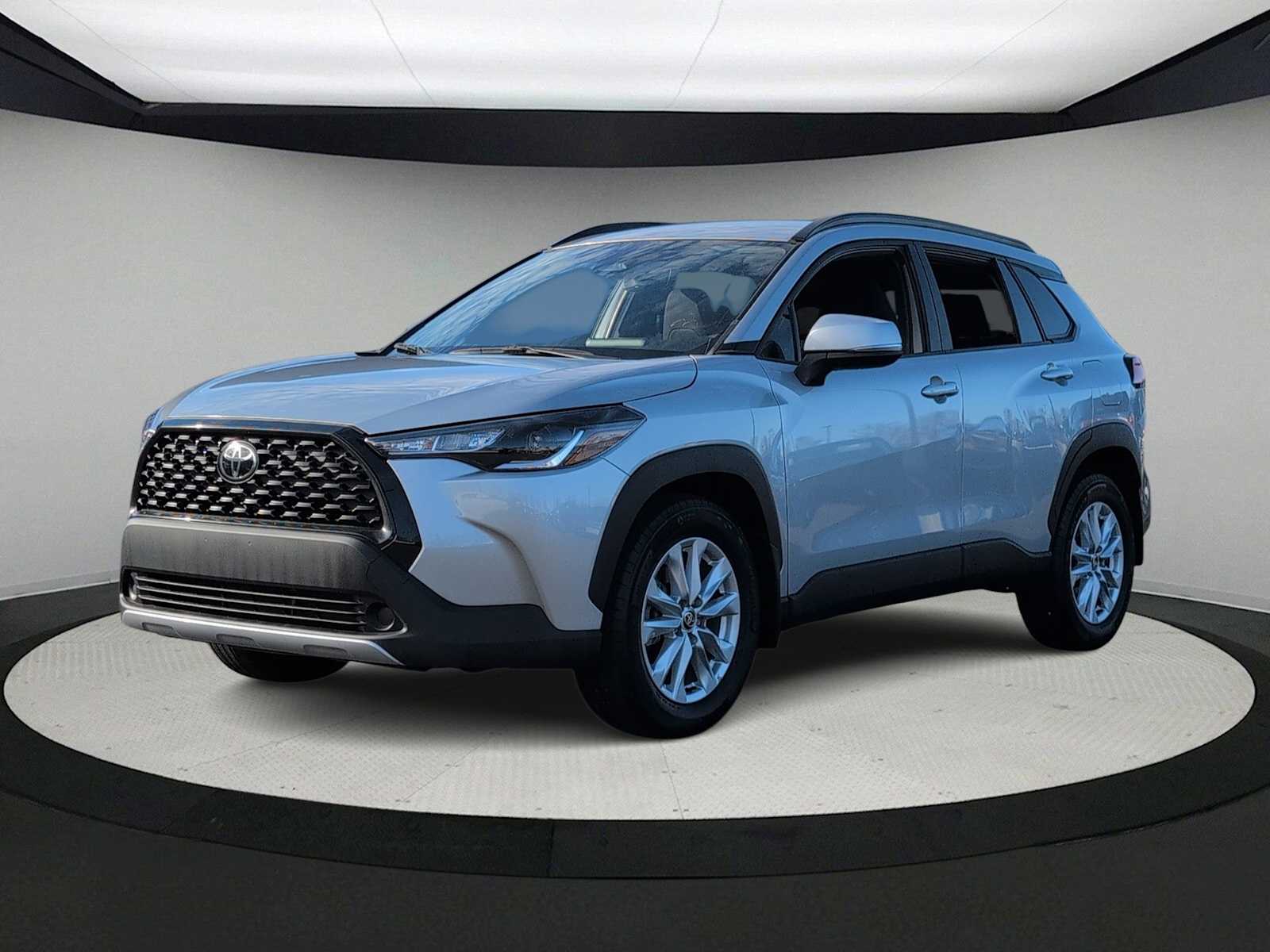 Thumbnail: 2024 Toyota Corolla Cross - 4