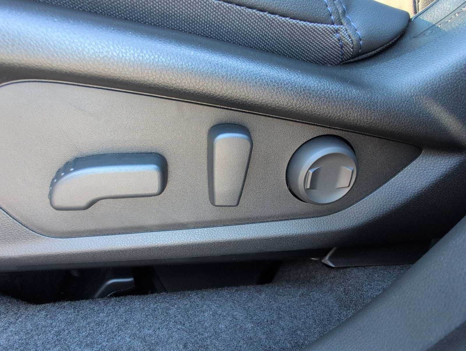 Thumbnail: 2025 Subaru Forester - 17