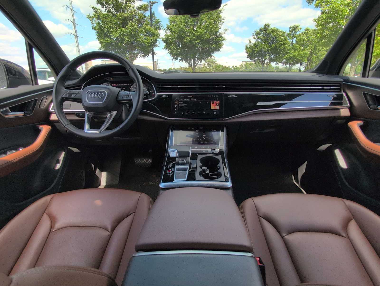 Thumbnail: 2025 Audi Q7 - 15
