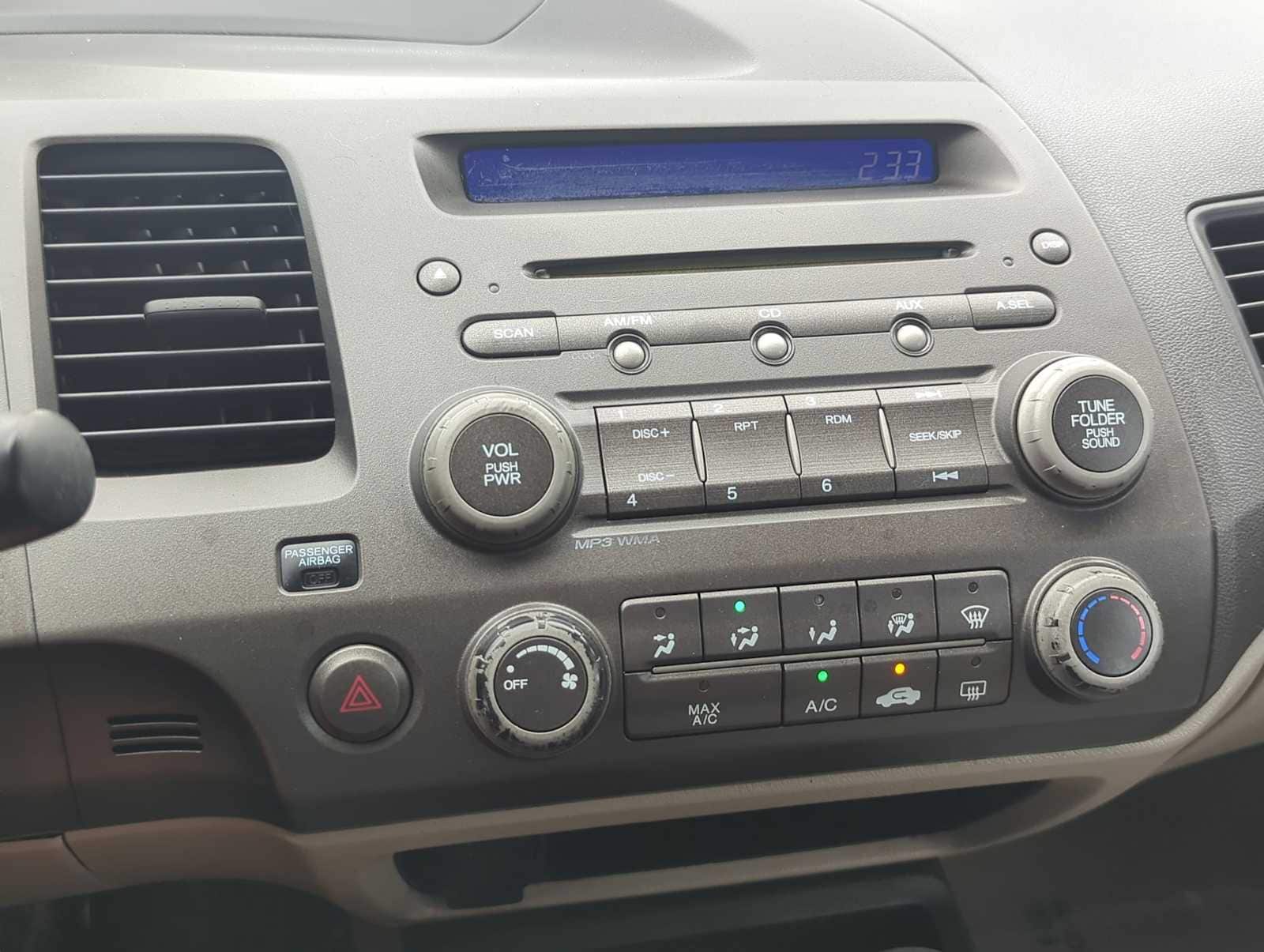 Thumbnail: 2011 Honda Civic - 28