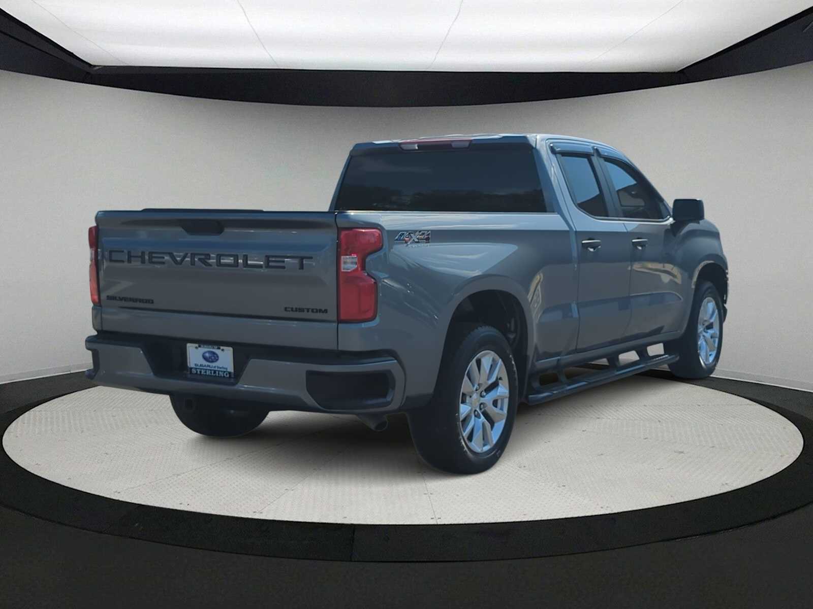 Thumbnail: 2022 Chevrolet Silverado 1500 - 8