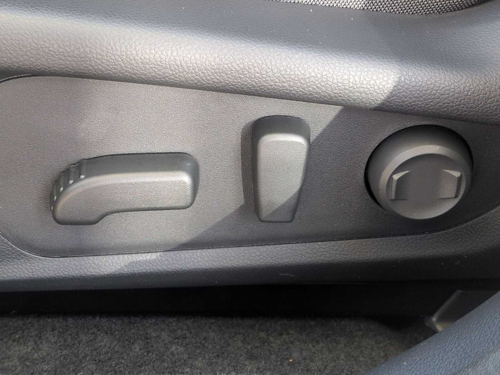 Thumbnail: 2026 Subaru Crosstrek - 18