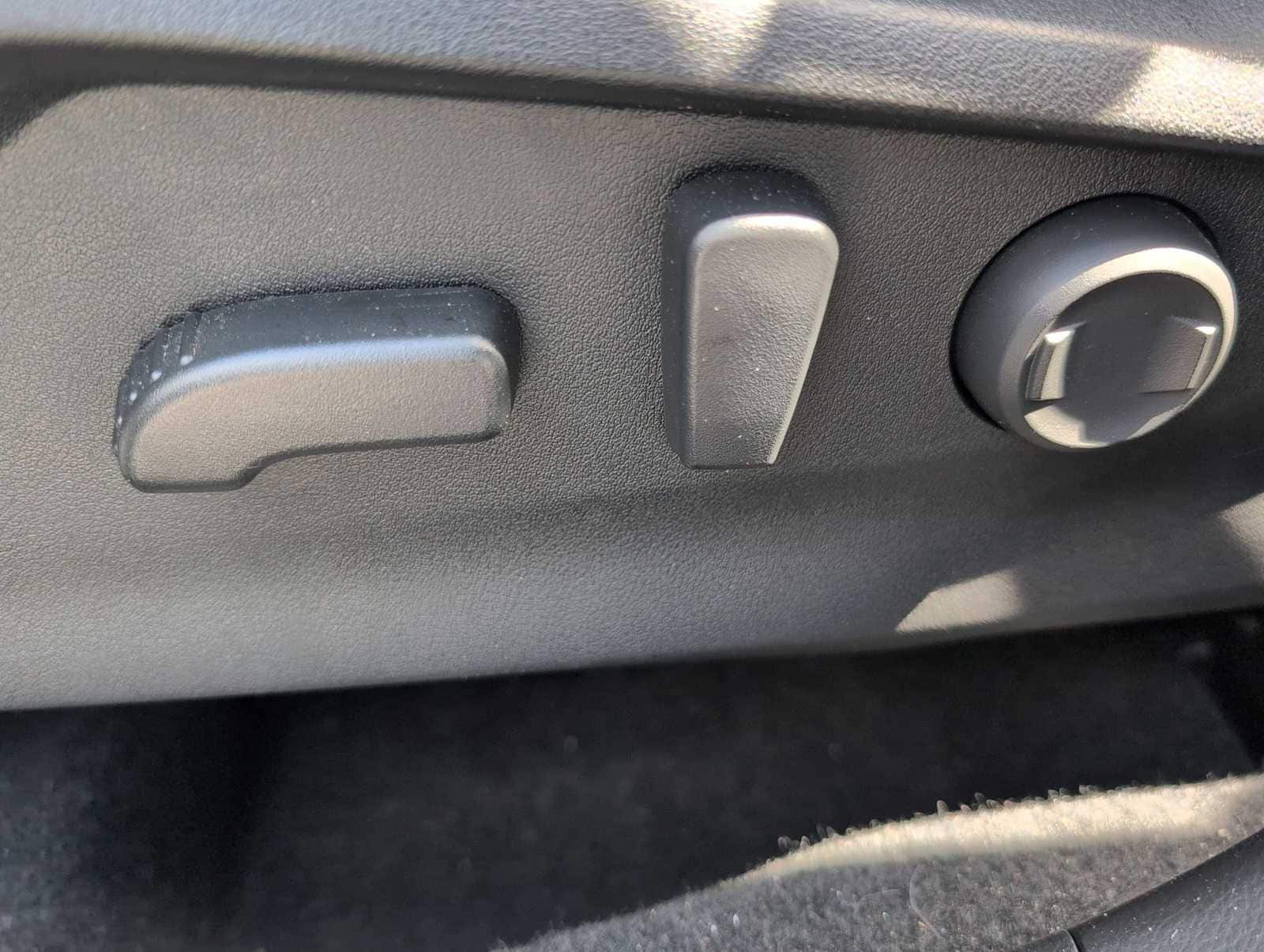 Thumbnail: 2022 Subaru Forester - 17