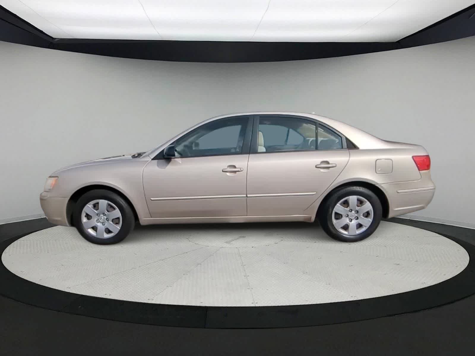 Thumbnail: 2010 Hyundai Sonata - 5