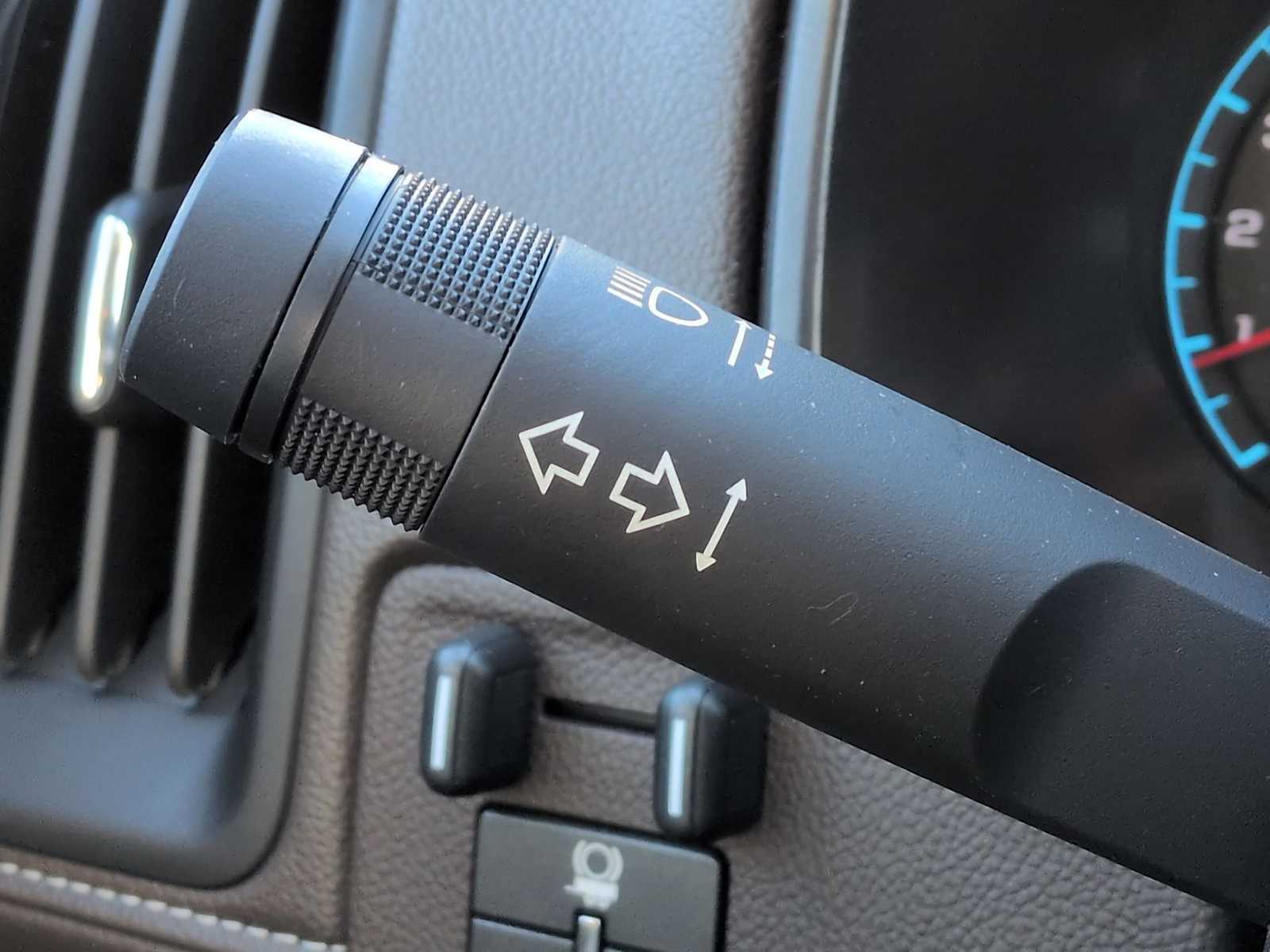 Thumbnail: 2017 GMC Canyon - 27