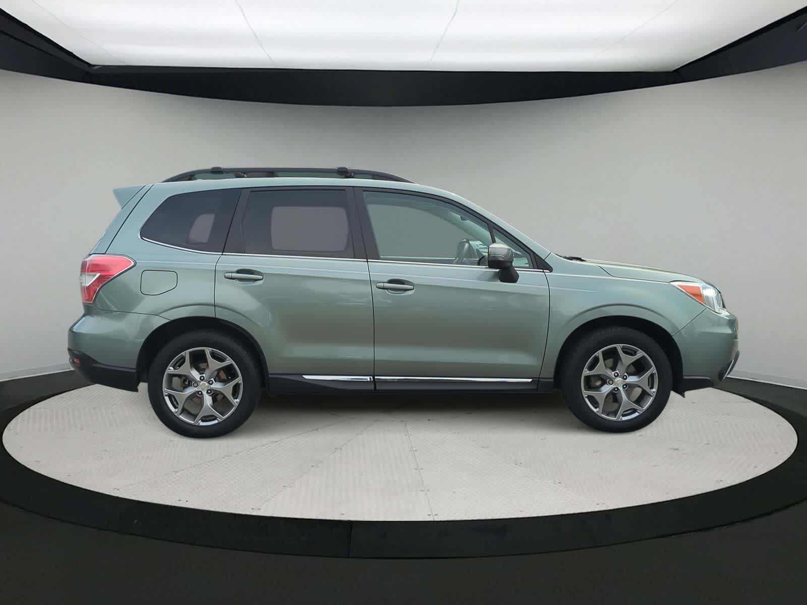 Thumbnail: 2015 Subaru Forester - 9