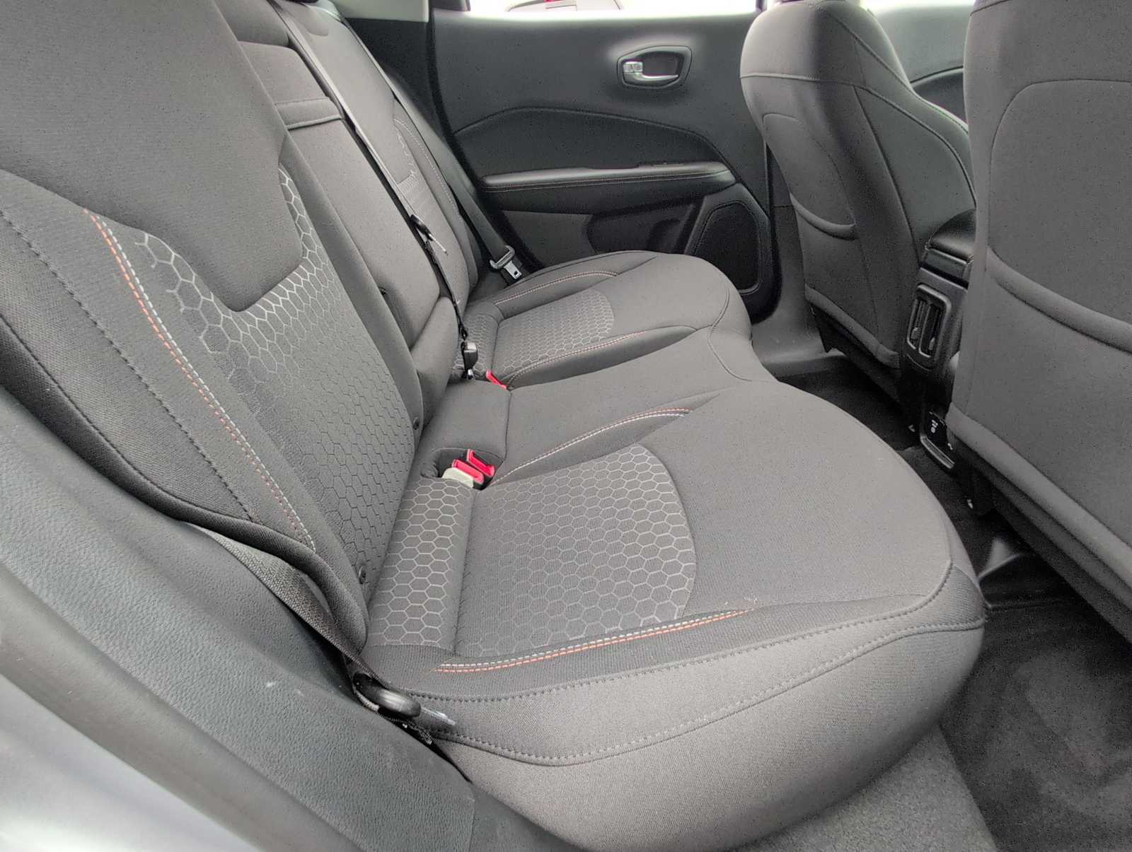 Thumbnail: 2019 Jeep Compass - 20