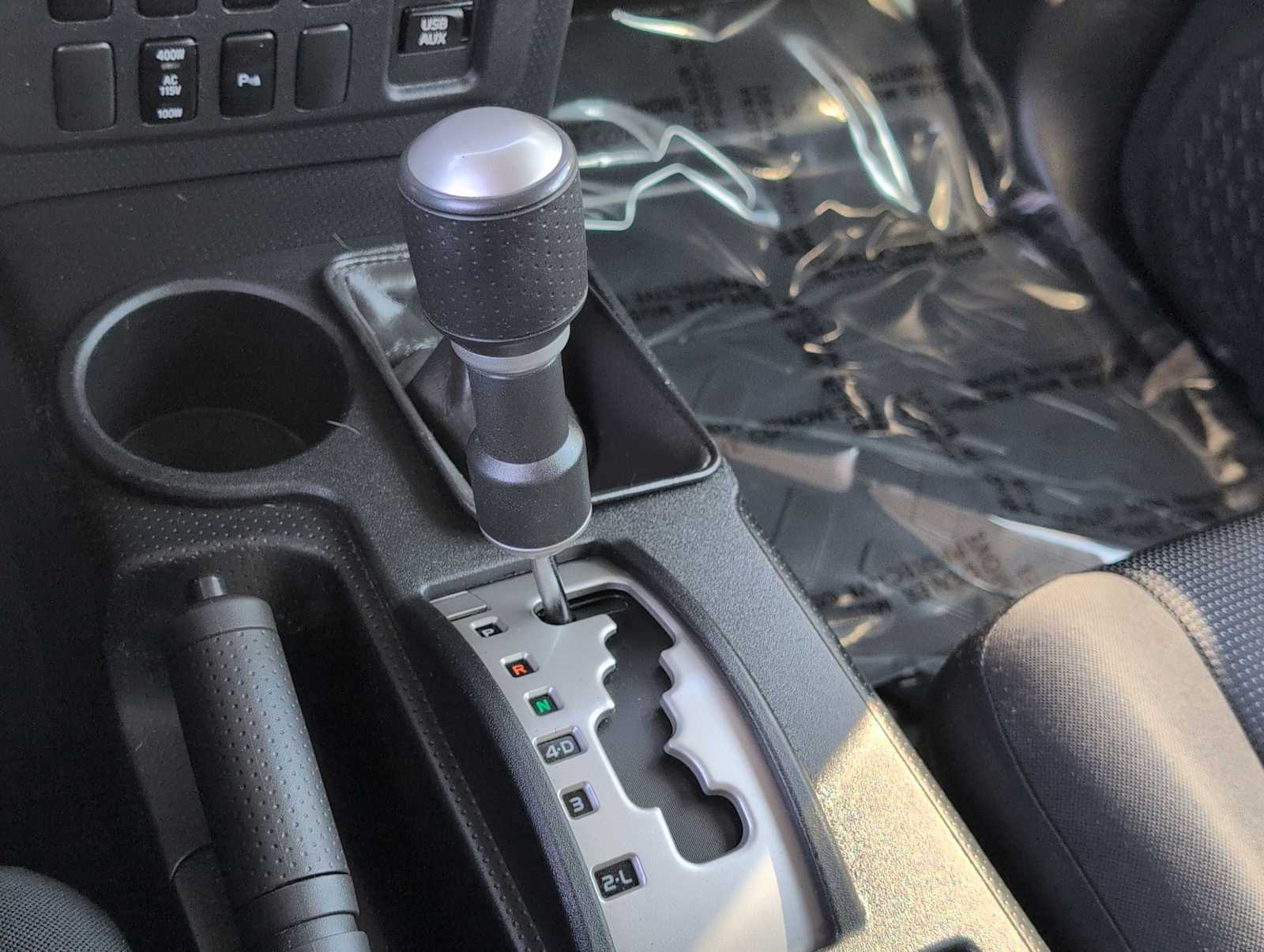 Thumbnail: 2012 Toyota FJ Cruiser - 29