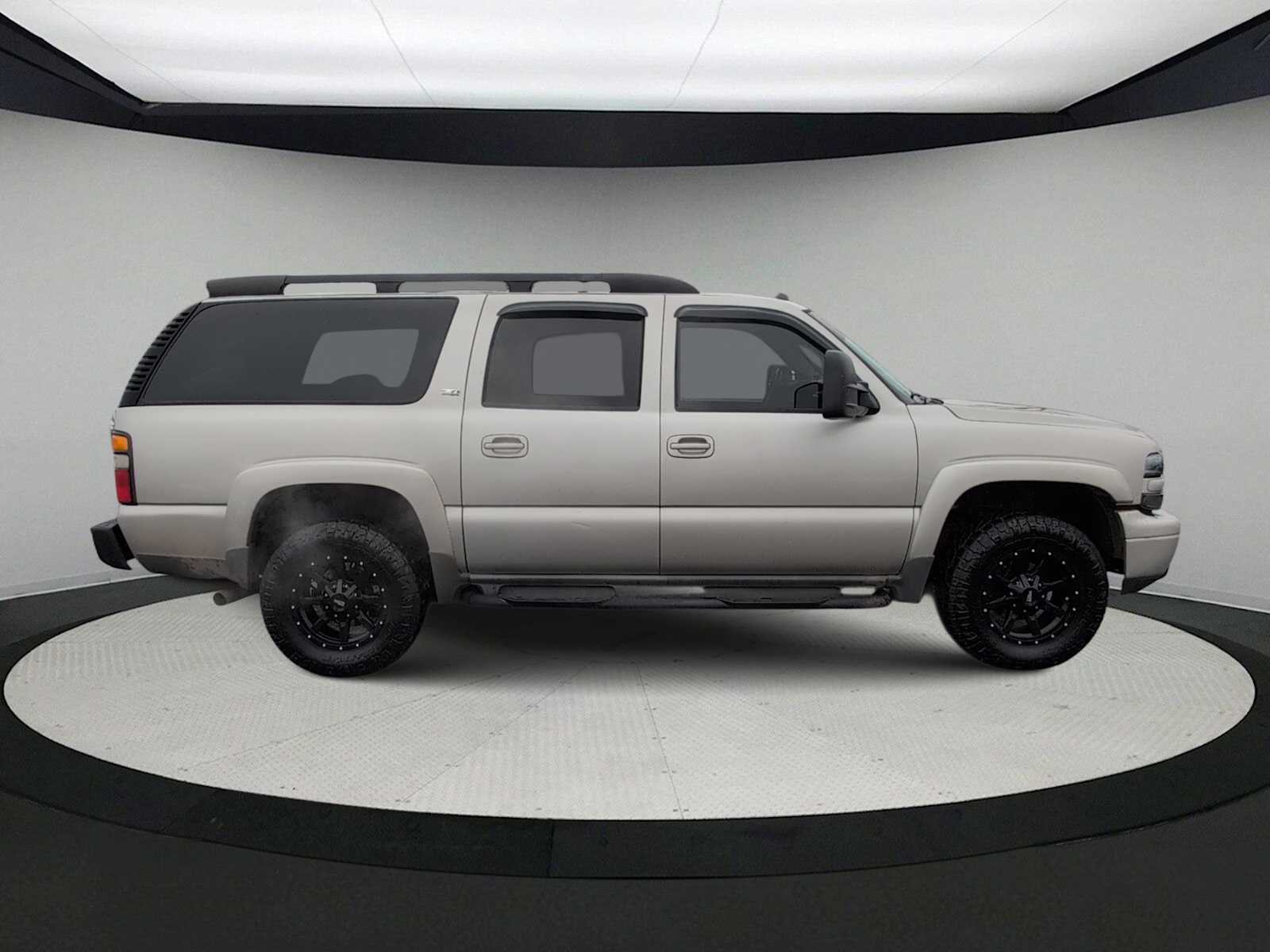 Thumbnail: 2005 Chevrolet Suburban - 9