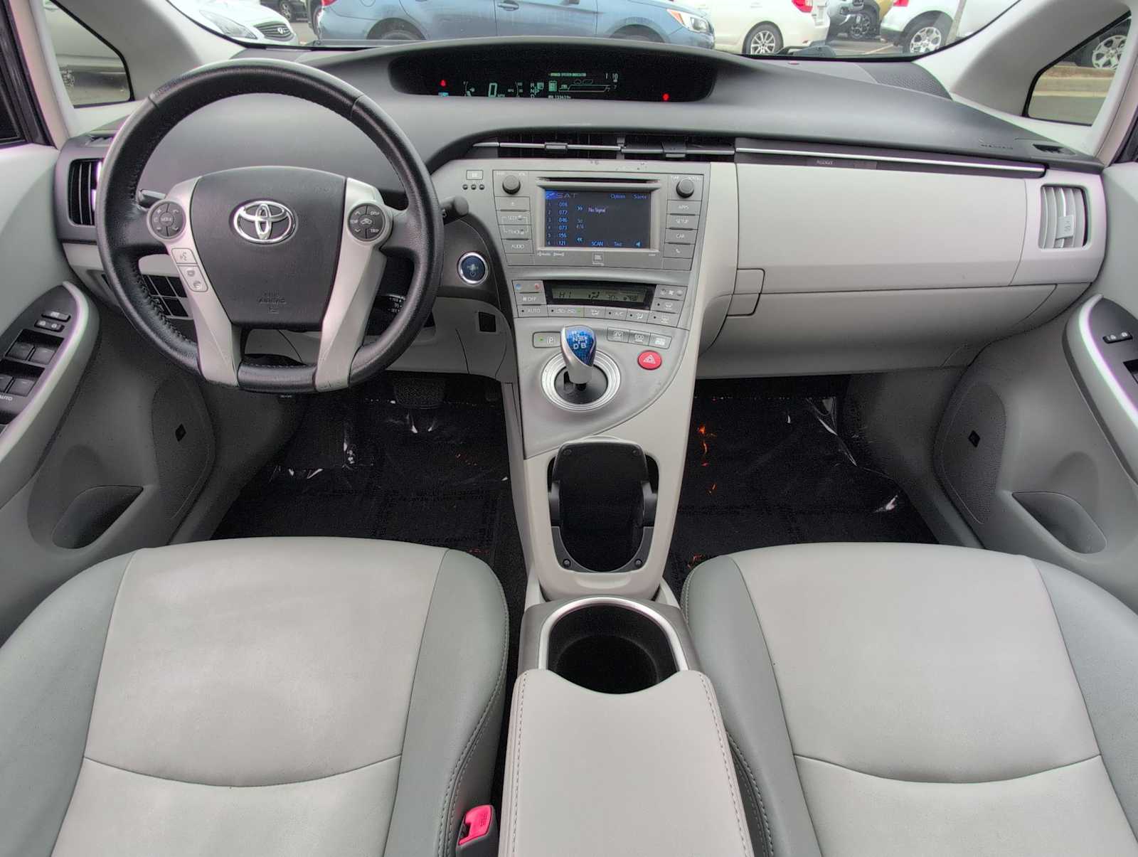 Thumbnail: 2012 Toyota Prius - 16