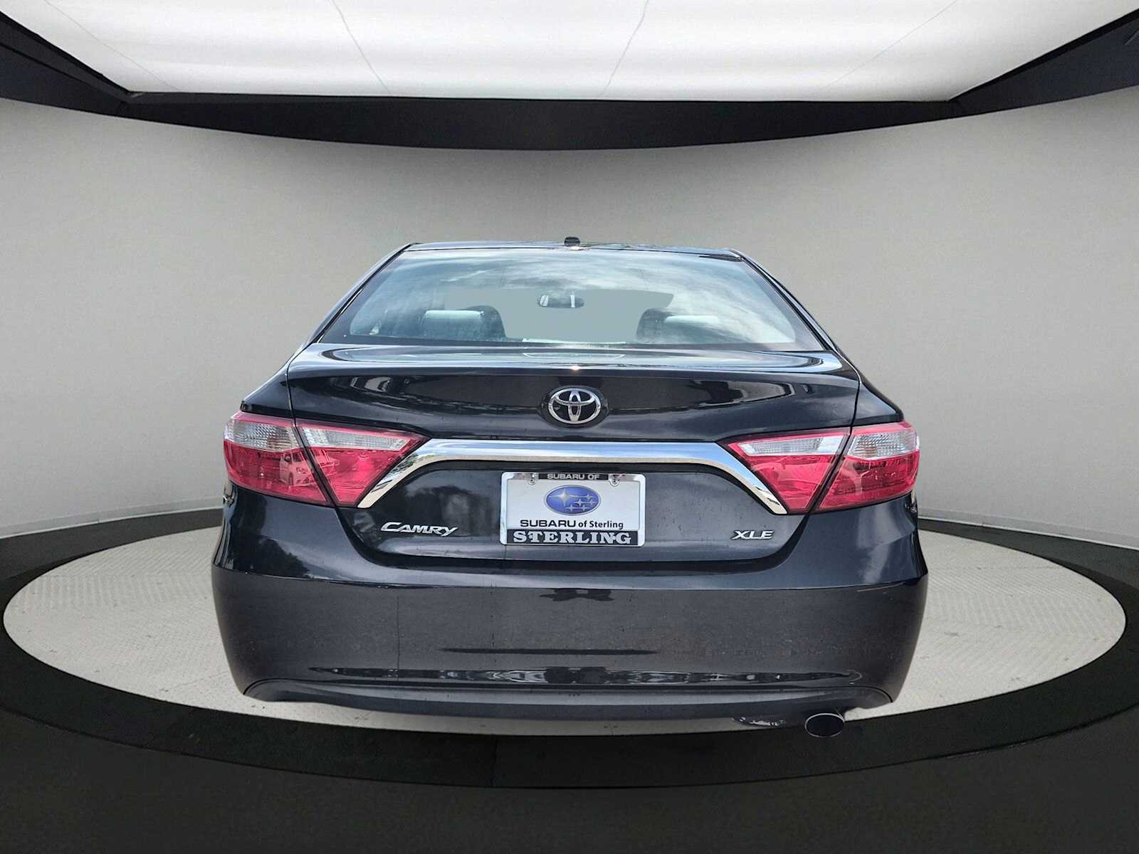 2016 Toyota Camry XLE - Photo 7