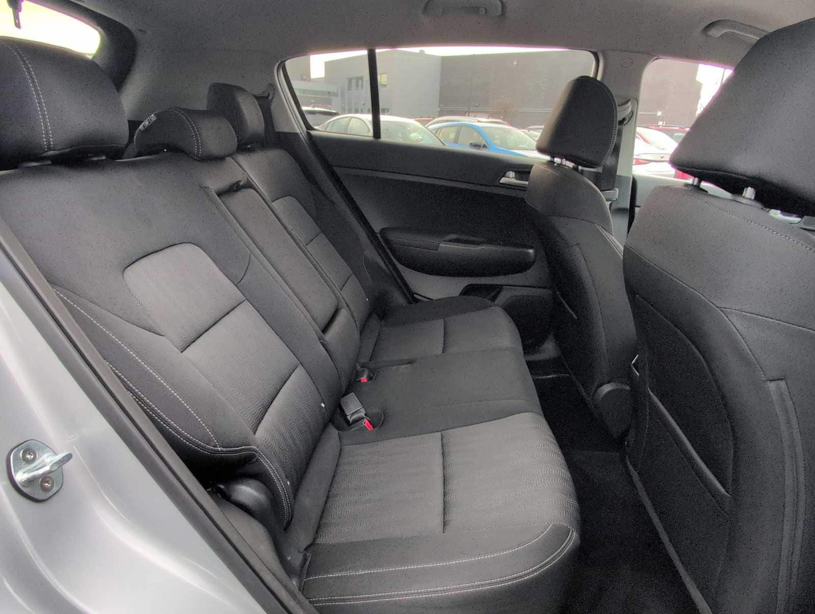 Thumbnail: 2020 Kia Sportage - 20