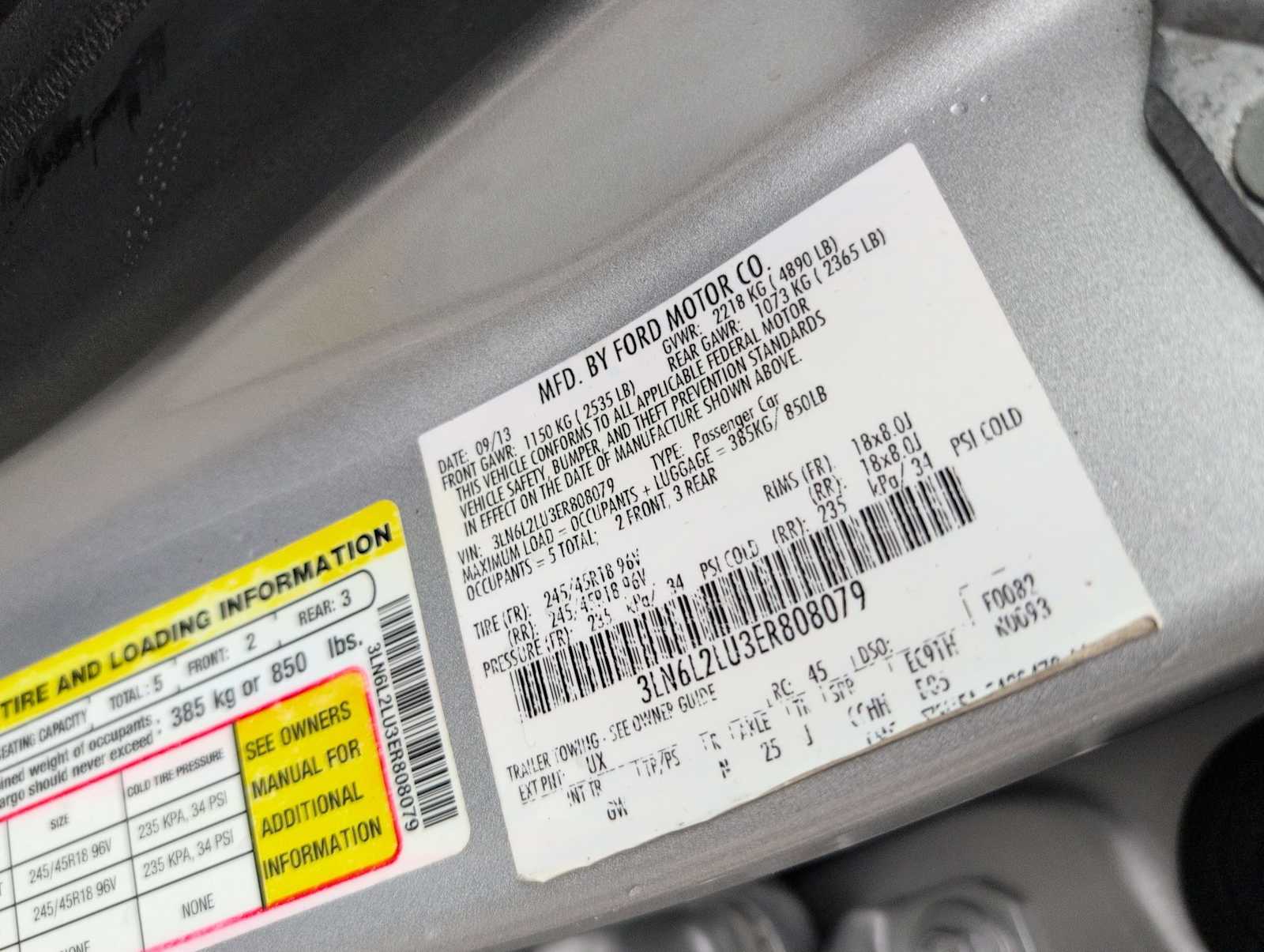 Thumbnail: 2014 Lincoln MKZ - 33