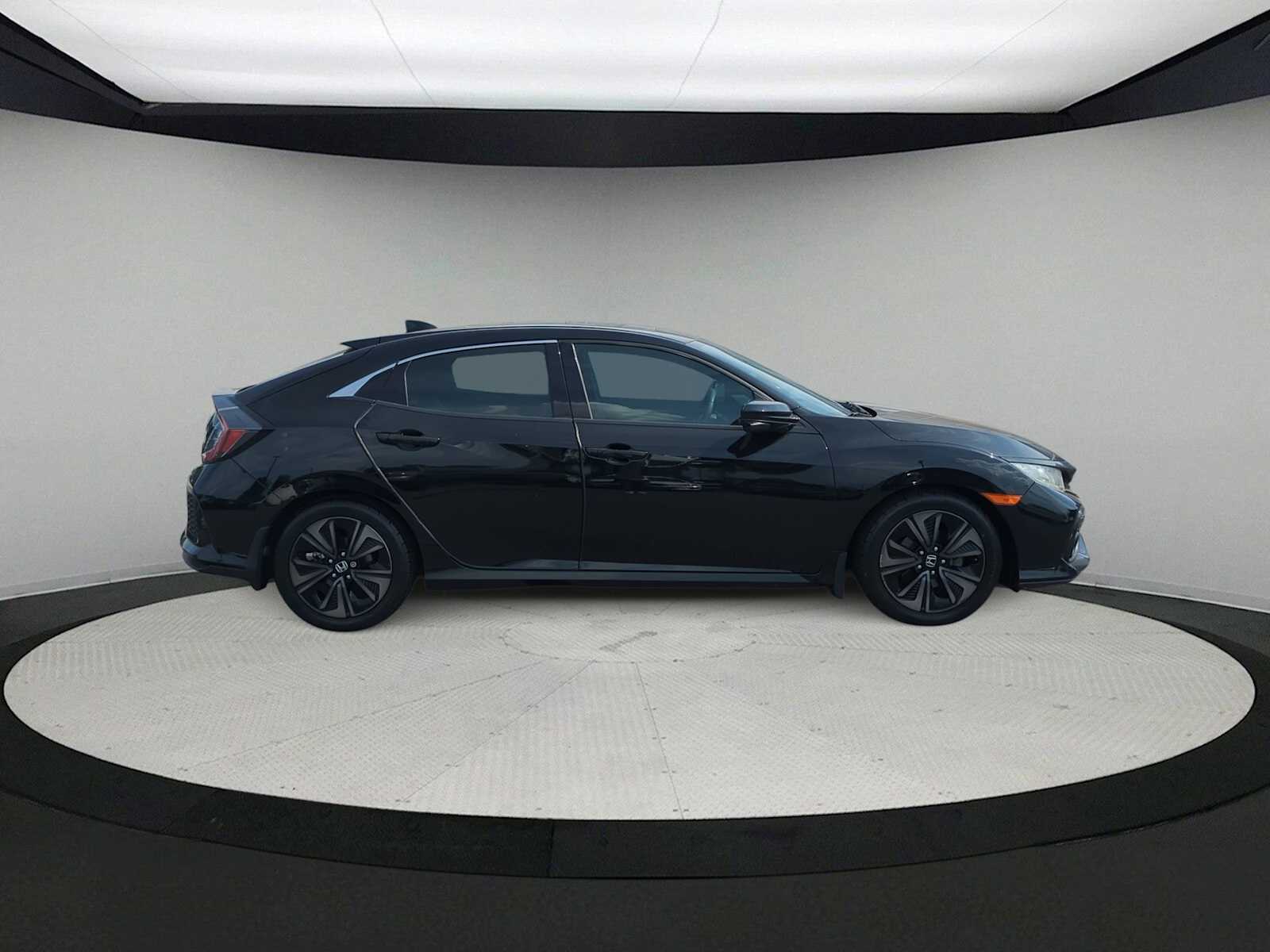Thumbnail: 2019 Honda Civic - 8