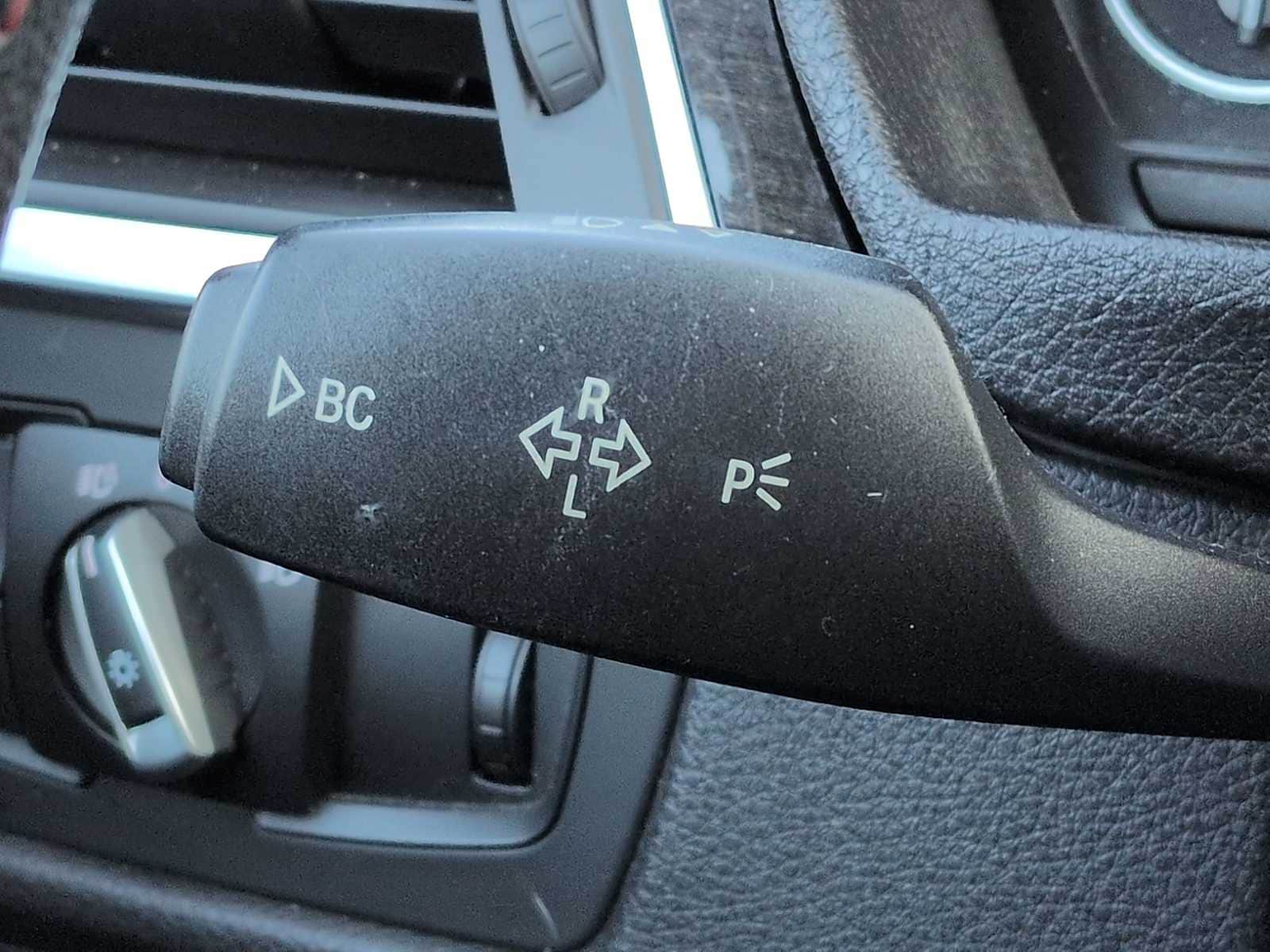 Thumbnail: 2016 BMW 3 Series - 28