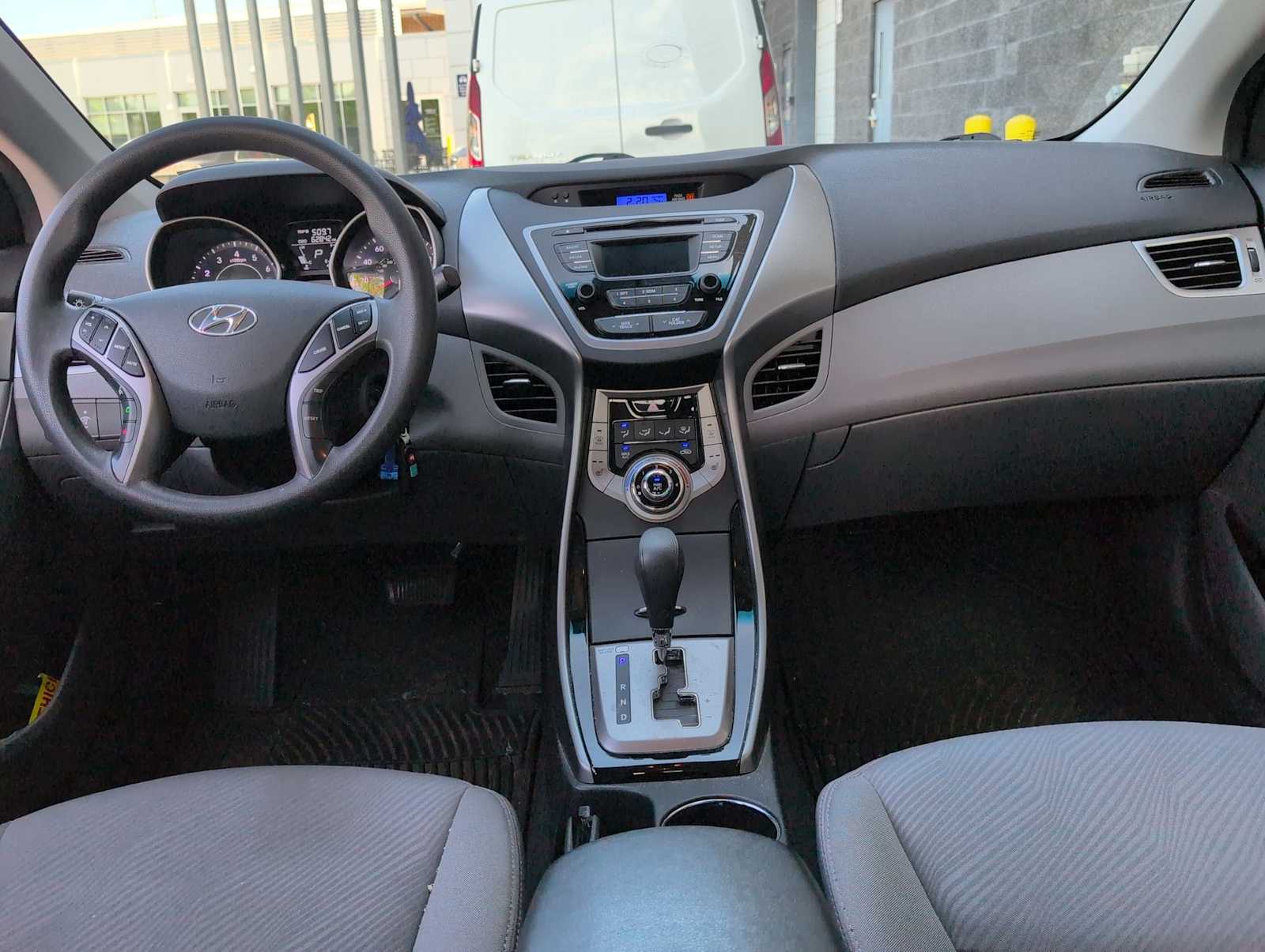 Thumbnail: 2013 Hyundai Elantra - 15