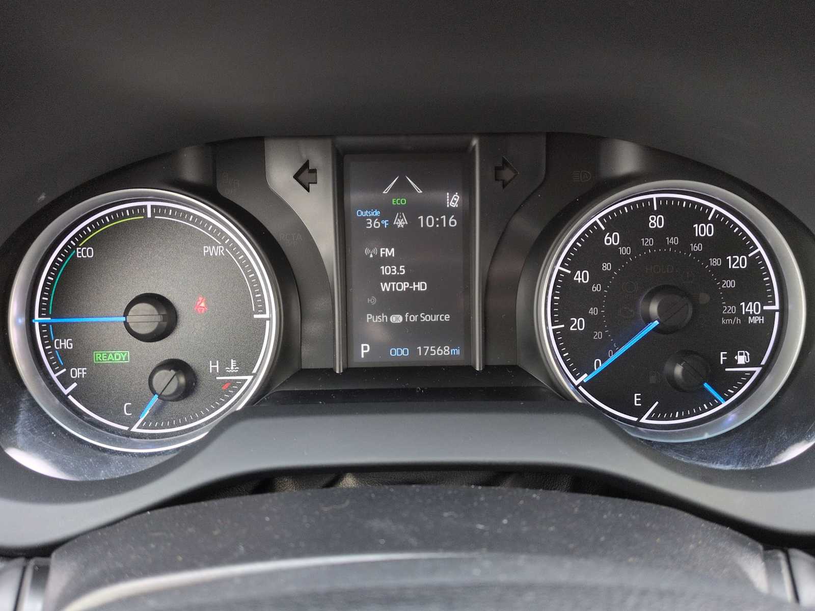 Thumbnail: 2022 Toyota Venza - 32